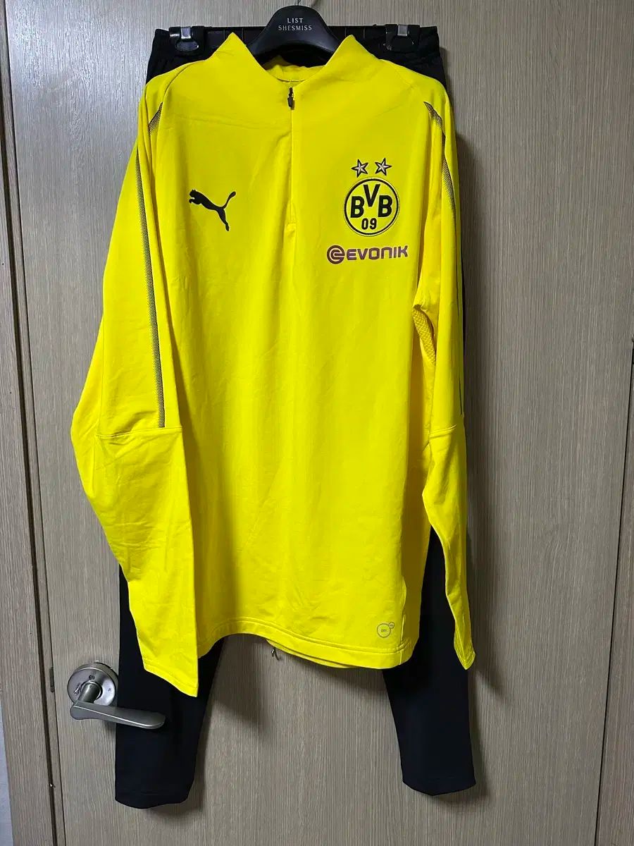 2025年最新】イスコ サッカーの人気アイテム - メルカリ イスコ