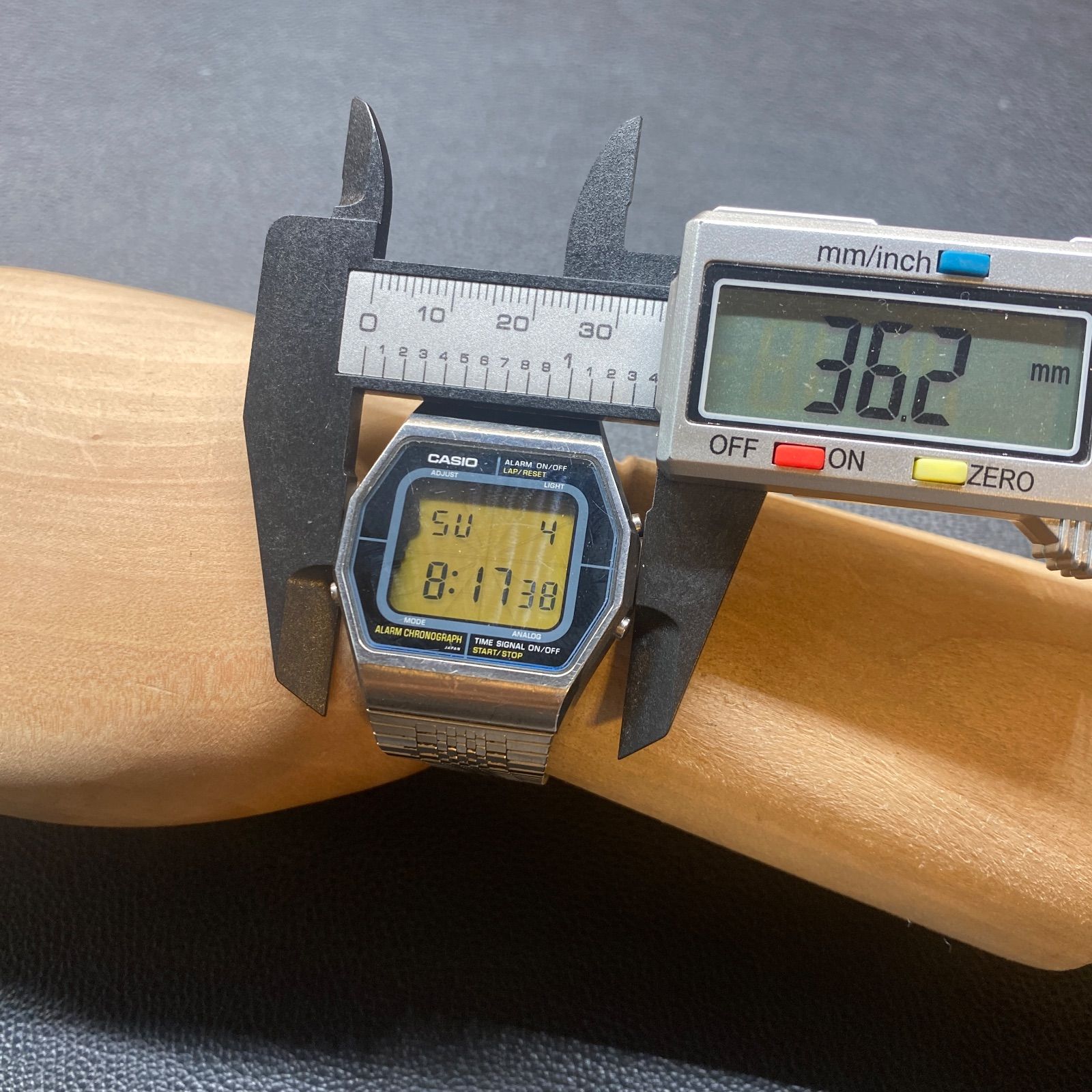 希少 レア ヴィンテージ CASIO カシオ A202 デジタル アナログ表記