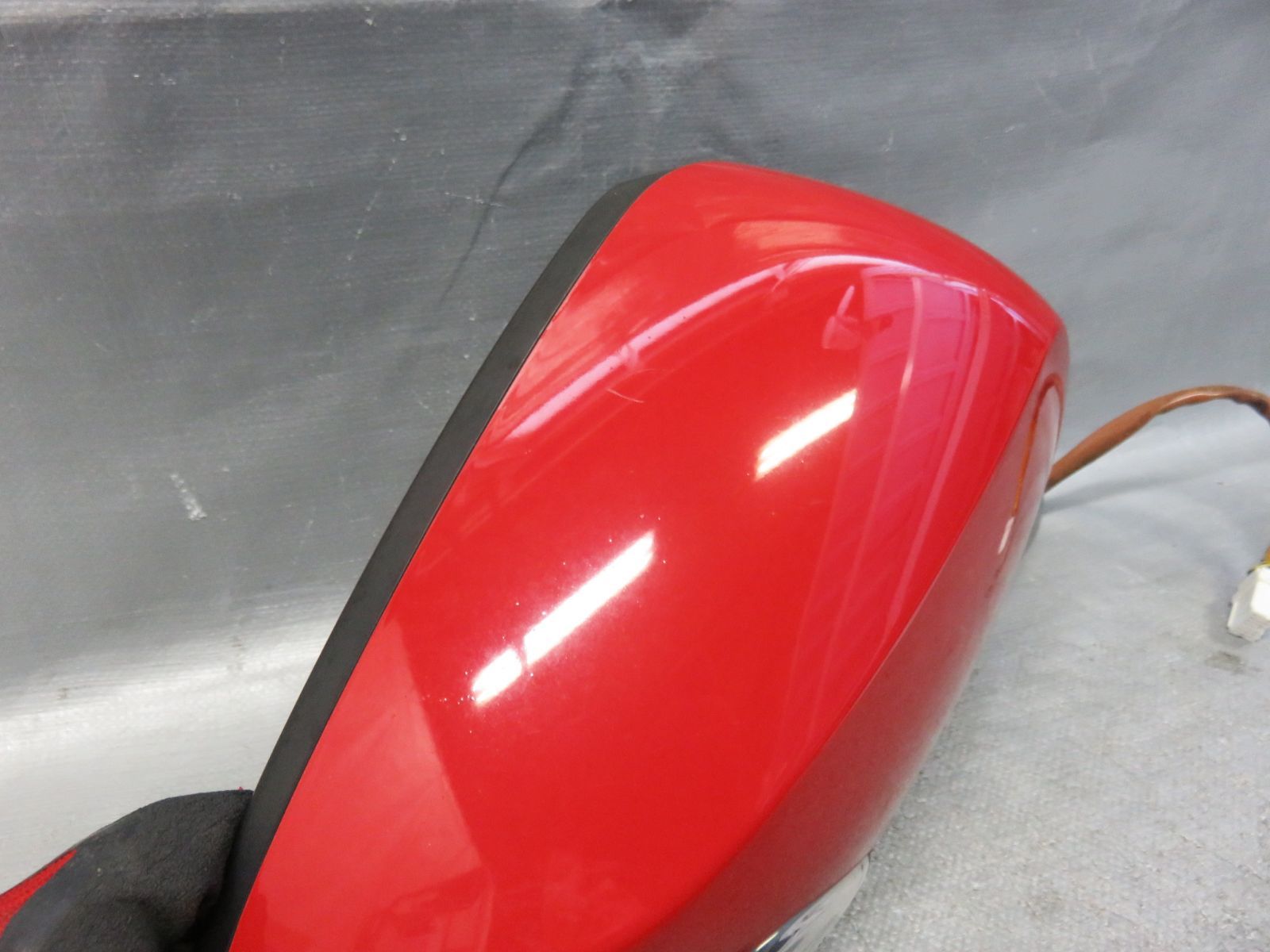 STD7629 スバル純正 VM4 VMG レヴォーグ 右 ドアミラー サイドミラー 運転席 右前 C7P 赤 ライトニングレッド