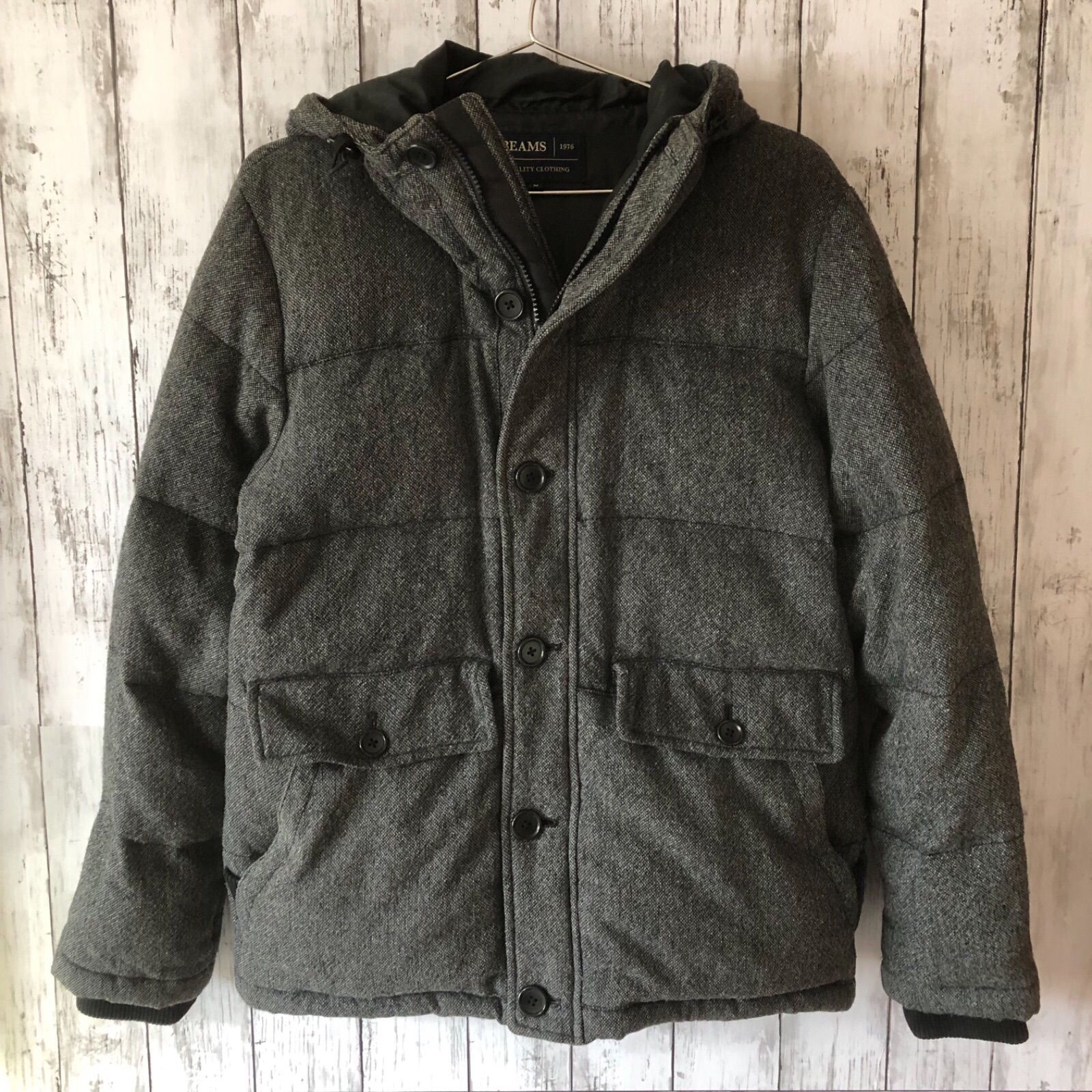 BEAMS フード付きダウンジャケット グレー DANTON × BEAMS フード付き 