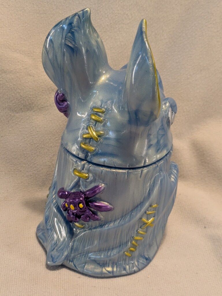 UNDEAD TOYS KAGEMARU DESIGNS EYE BAT BEAST 偏光水色金成型/金