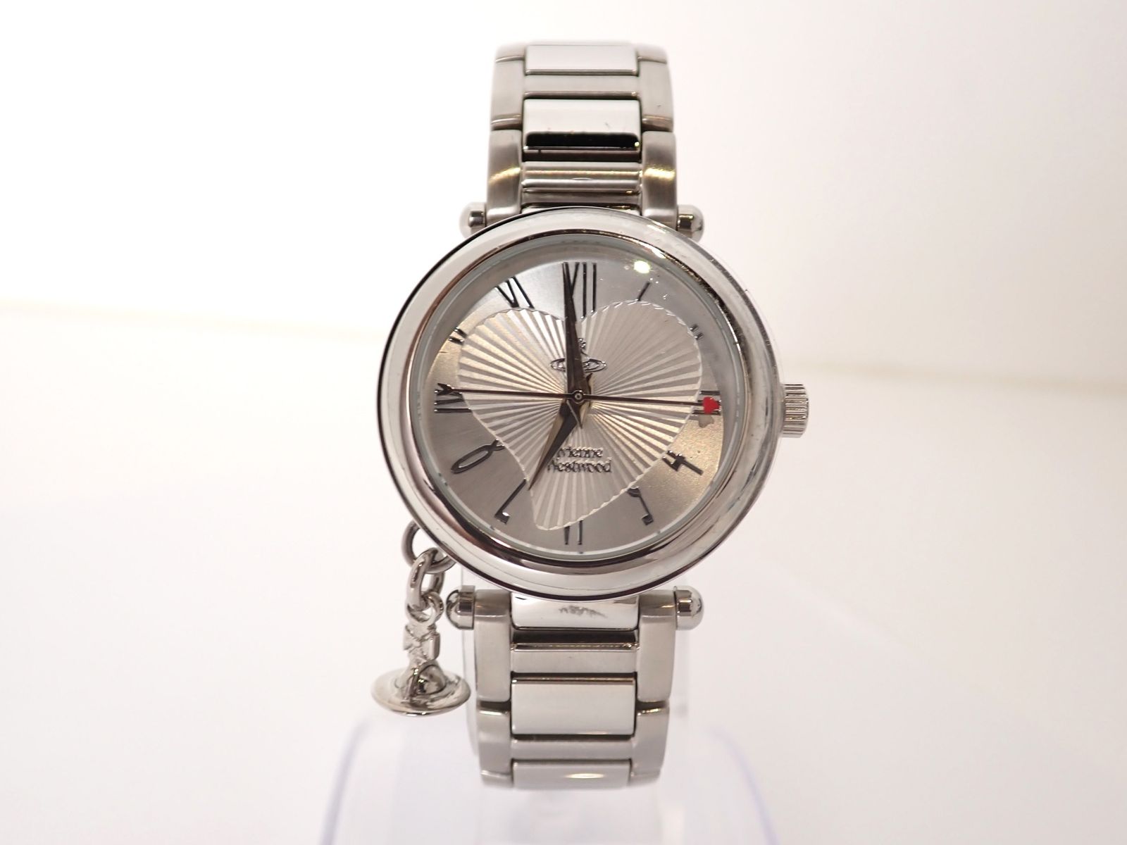 【美品】Vivienne Westwood 腕時計 シルバー Vivienne Westwood（ヴィヴィアンウエストウッド） 腕時計 「Vivienne