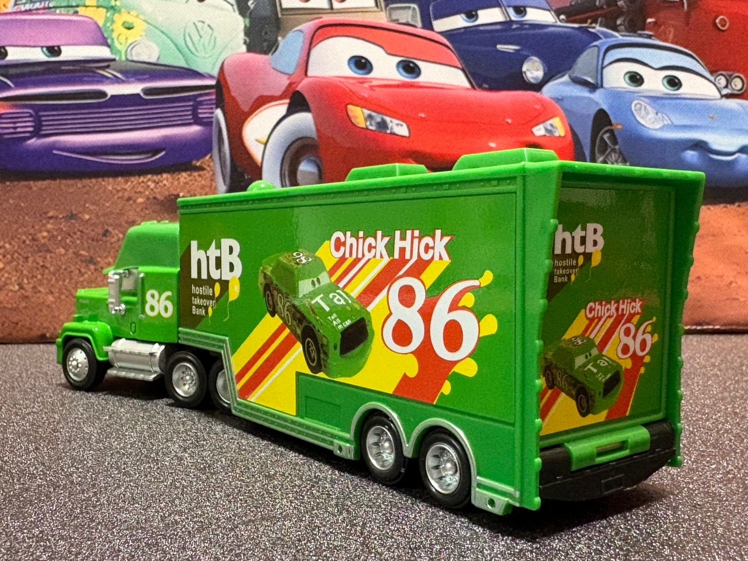 新品】カーズ マック トラック トレーラー チックヒックス 単品 - メルカリ