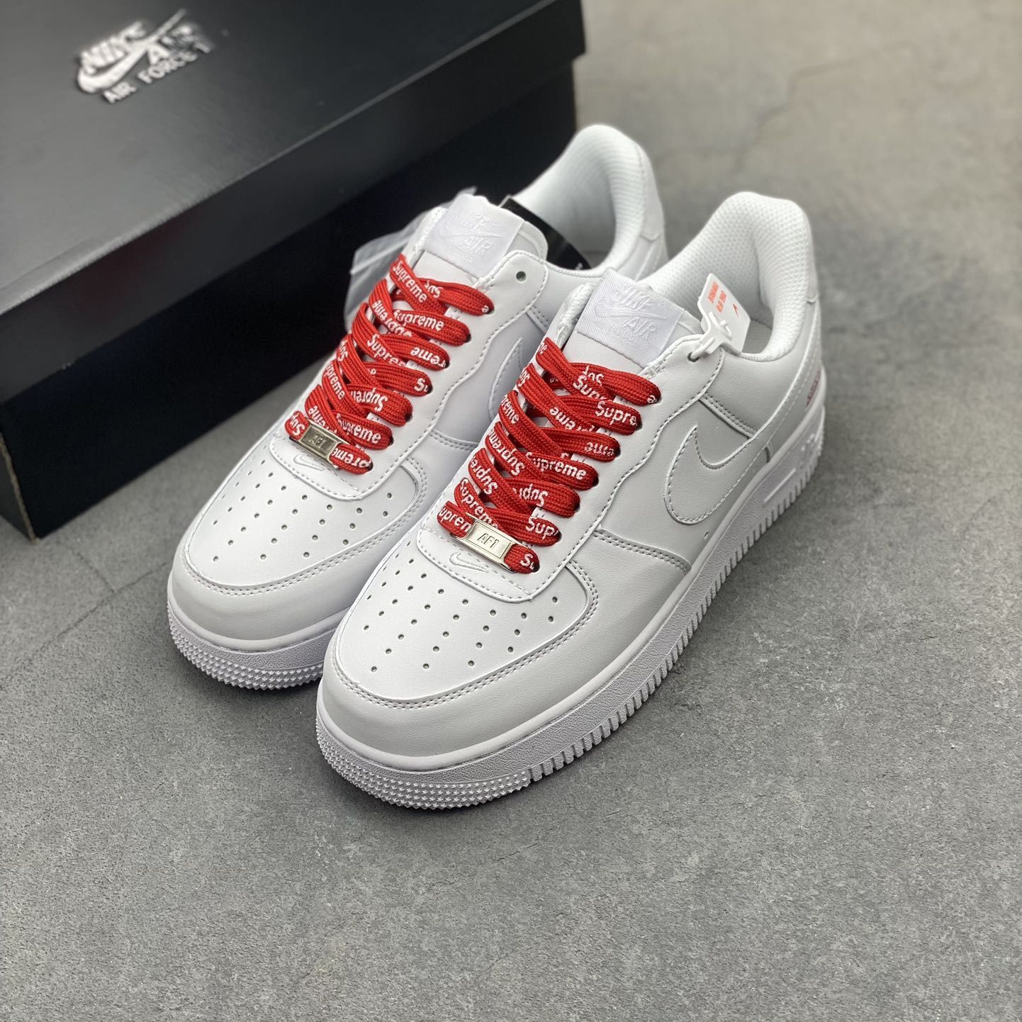 新品 Supreme x NIKE Air Force 1 Low CU9225-100 ナイキ スニーカー  男女兼用