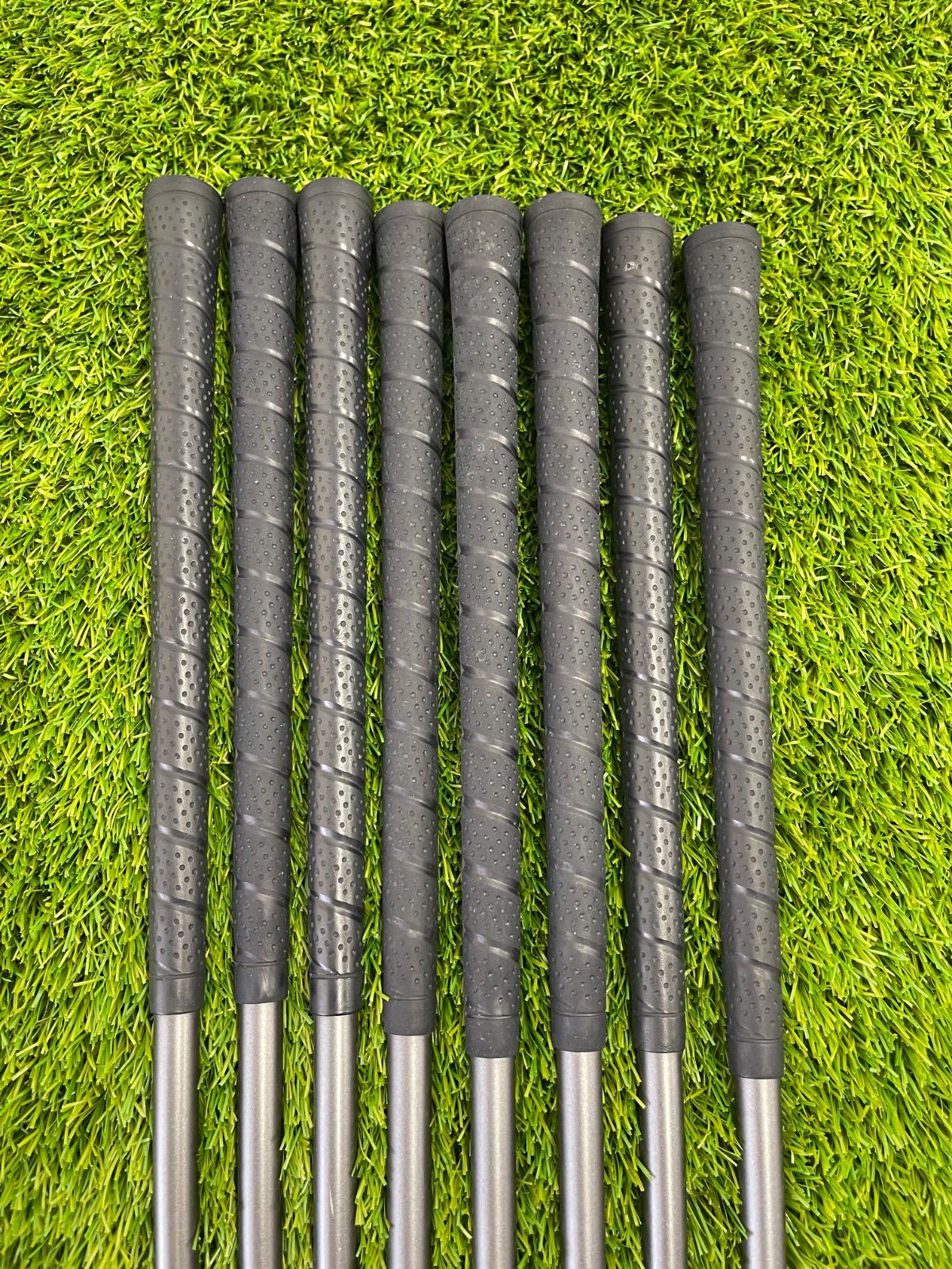 ONOFF オノフ レディースアイアン 2004年モデル 8本セット 8807 ONOFF