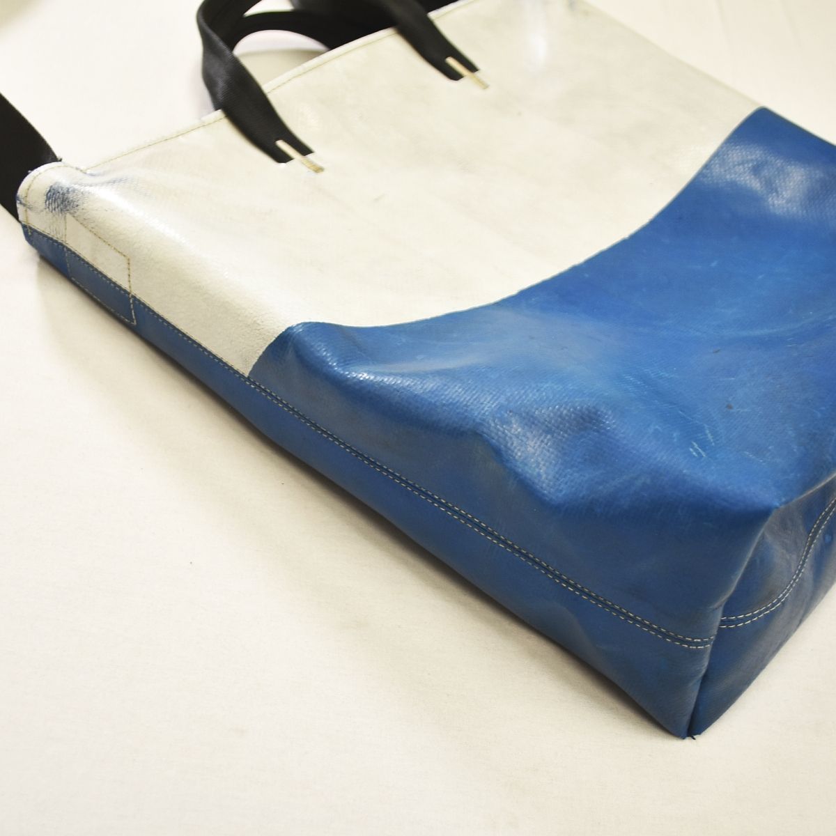 美品 FREITAG F202 LELAND ショルダー トート 2way 青 フライターグ FREITAG F202 LELAND 2WAY トートバッグ