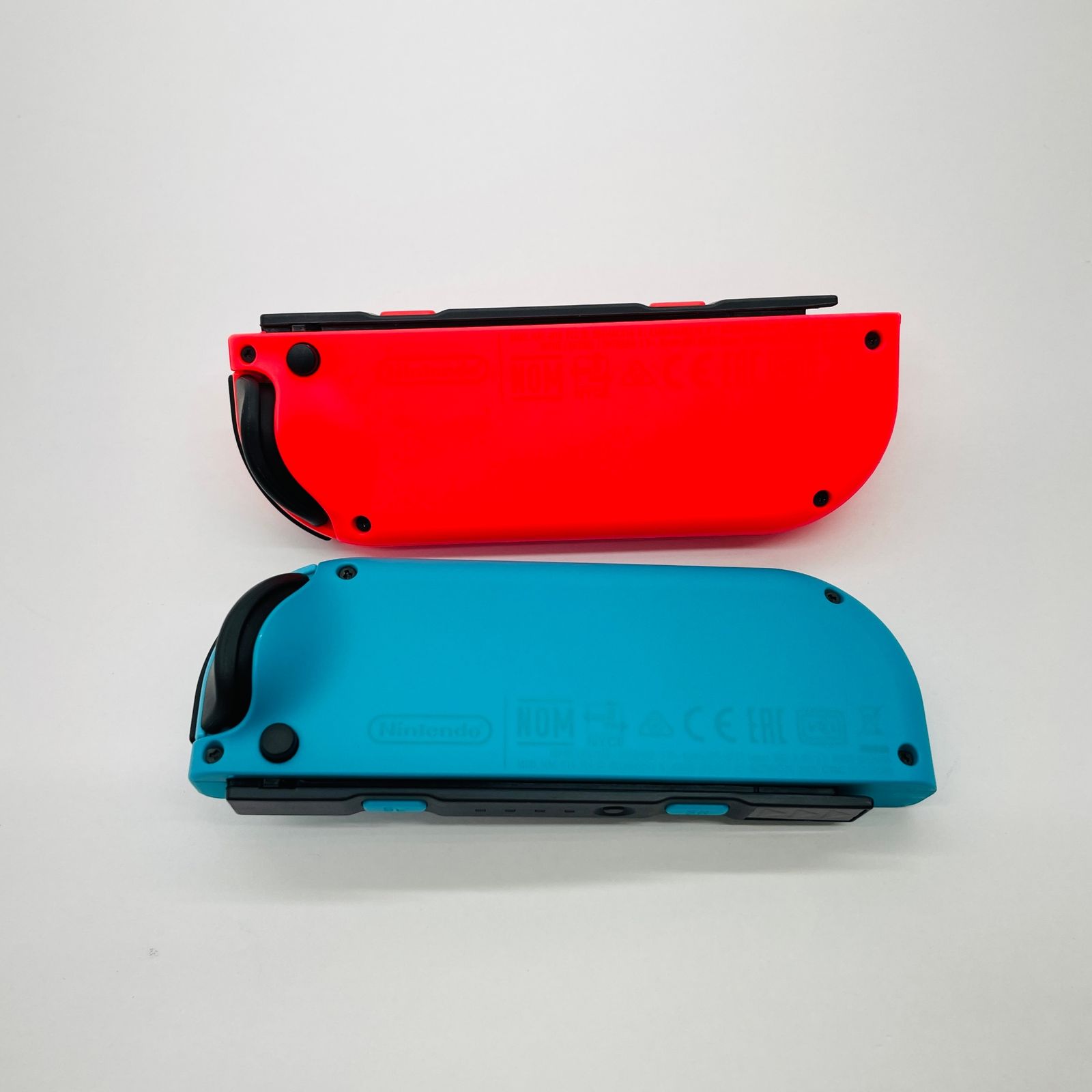 美品 Nintendo Switch 本体 Joy-Con(L) ネオンブルー/(R) ネオン