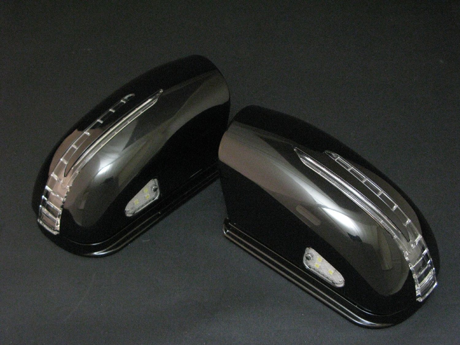 ベンツ Rクラス W251 前期 アローミラーカバー 197オブシディアンブラック 商品番号2374