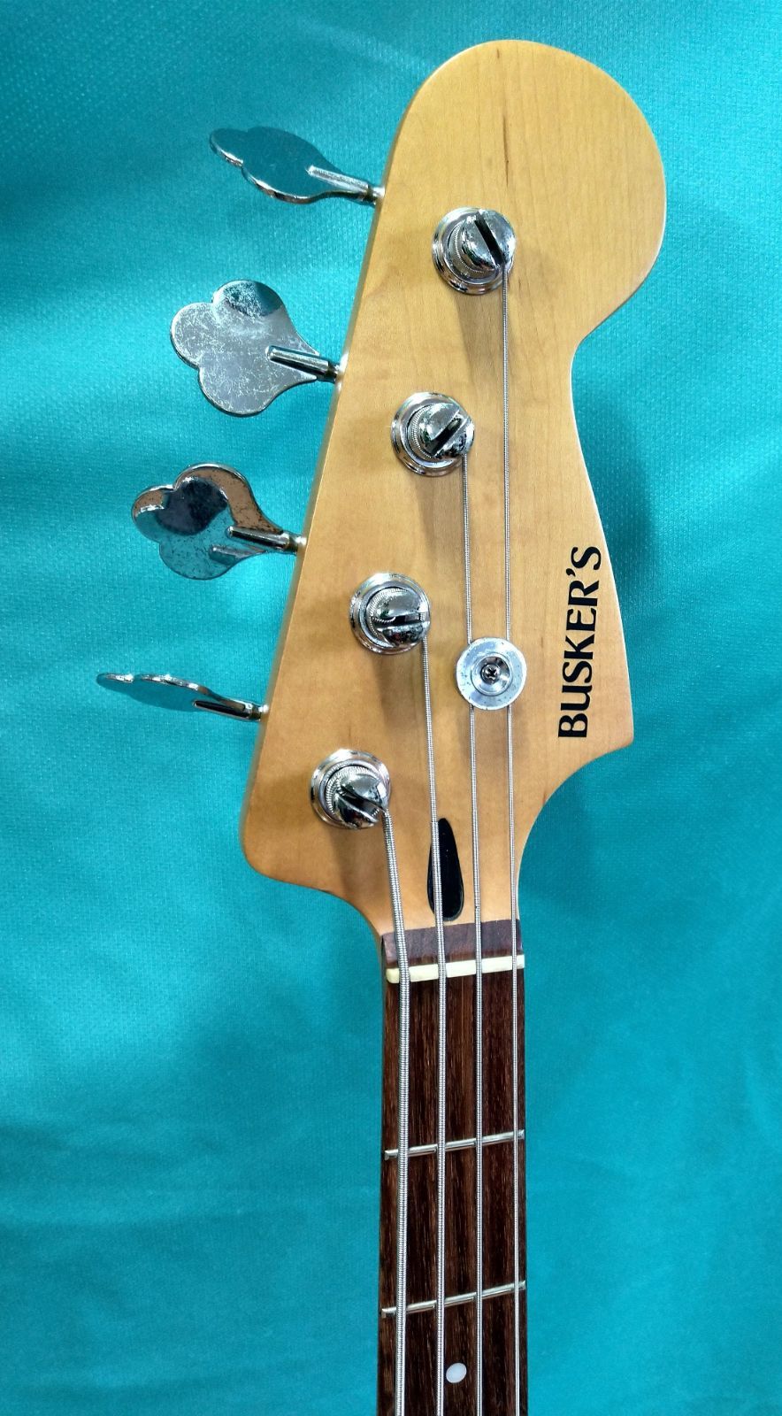 メルカリ便　buskers エレキジャズベース　弦新品　ソフトケース付き ljbx13-3ts.jpg