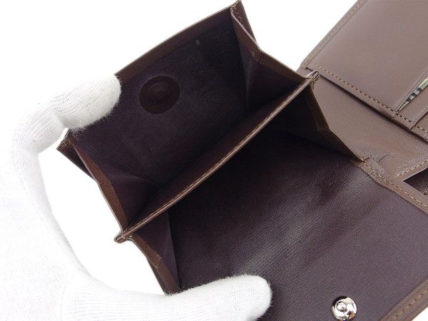 バーバリー BURBERRY 二つ折り財布 ブラウン×ノバチェック