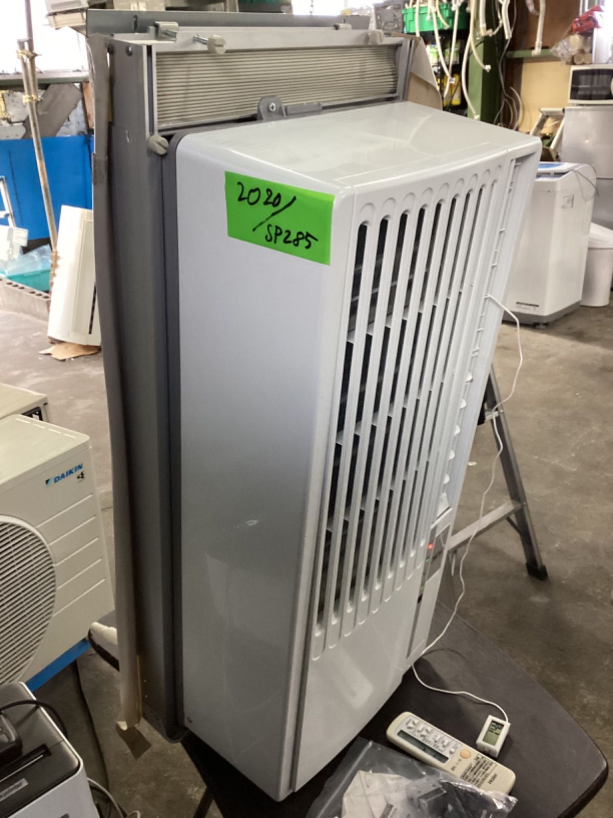 窓用エアコン Haier sp285 ハイアール 冷房専用 ウインド形 CW-1619