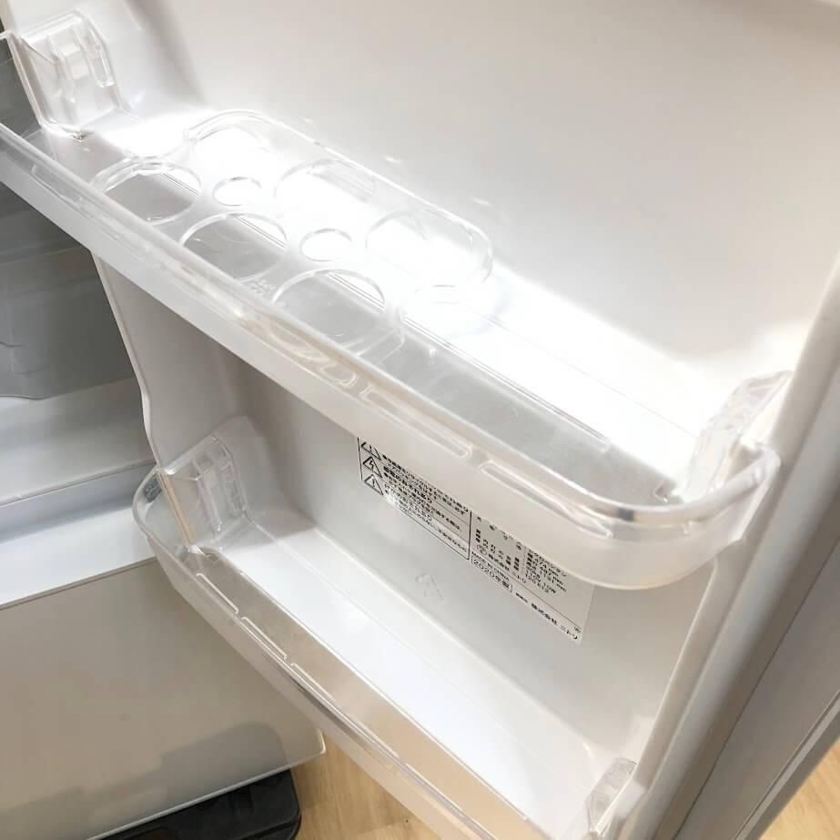 ホワイト 2ドア