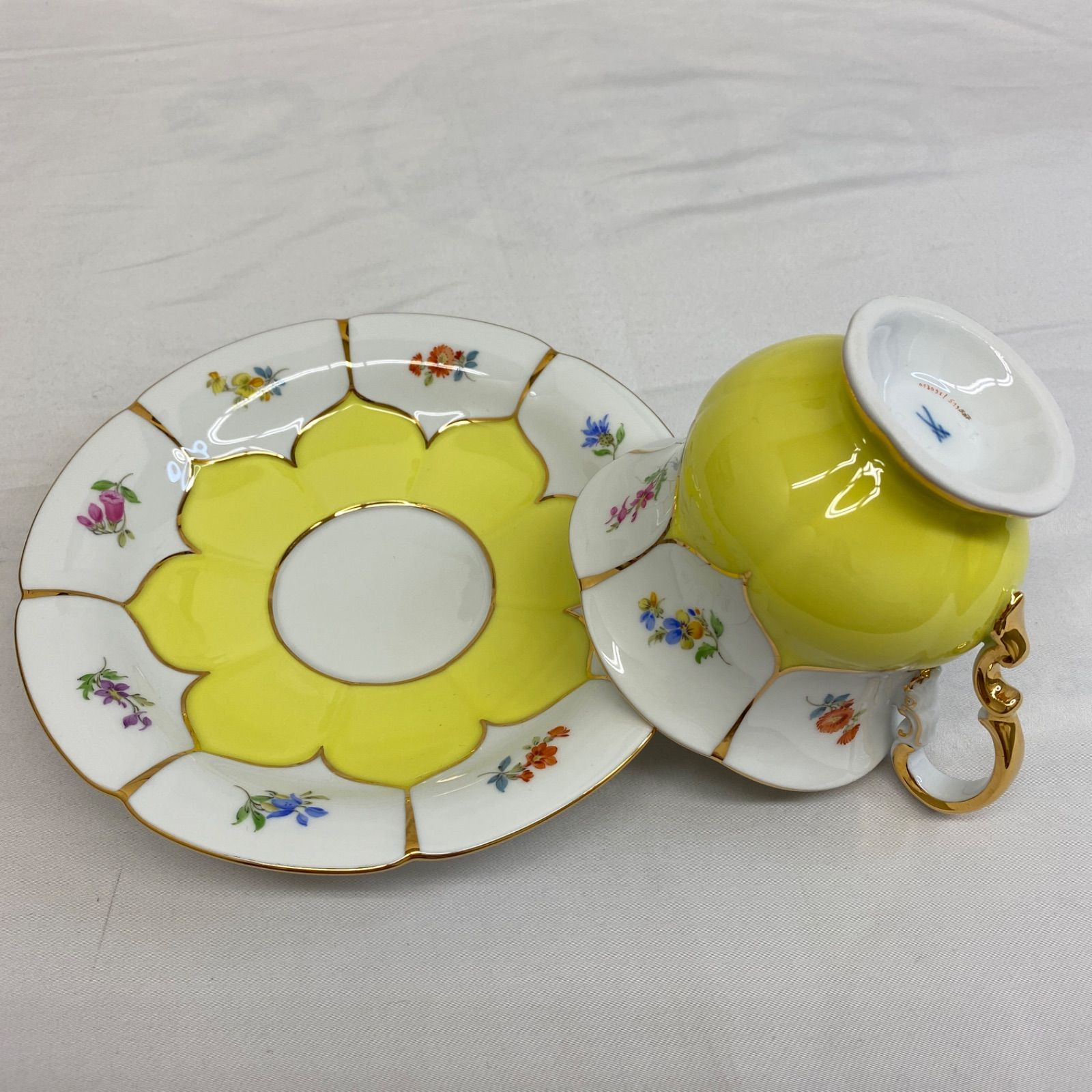 未使用】MEISSEN マイセン 宮廷の小花 カップ&ソーサー イエロー