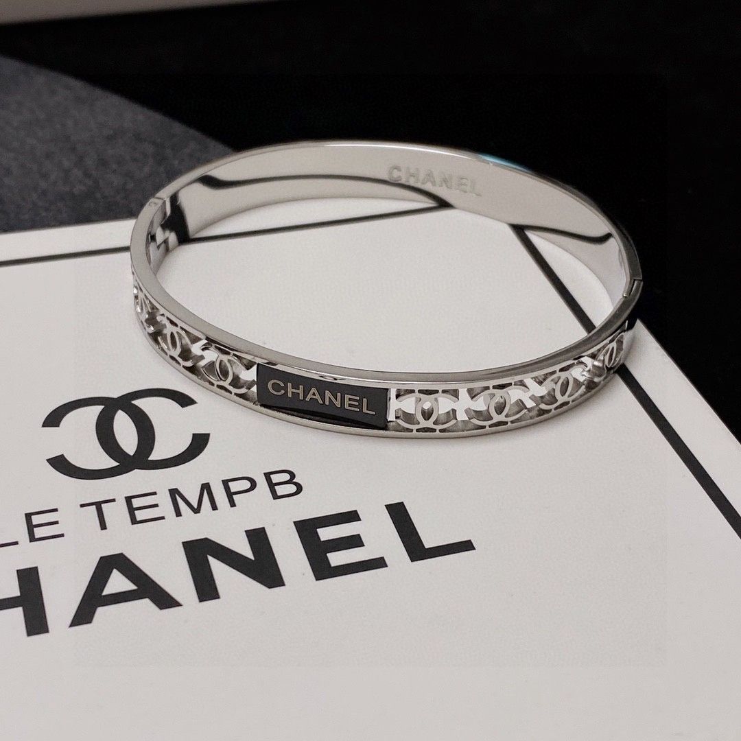 今日特価】Chanel シャネル レトロ レース ブレスレット - メルカリ