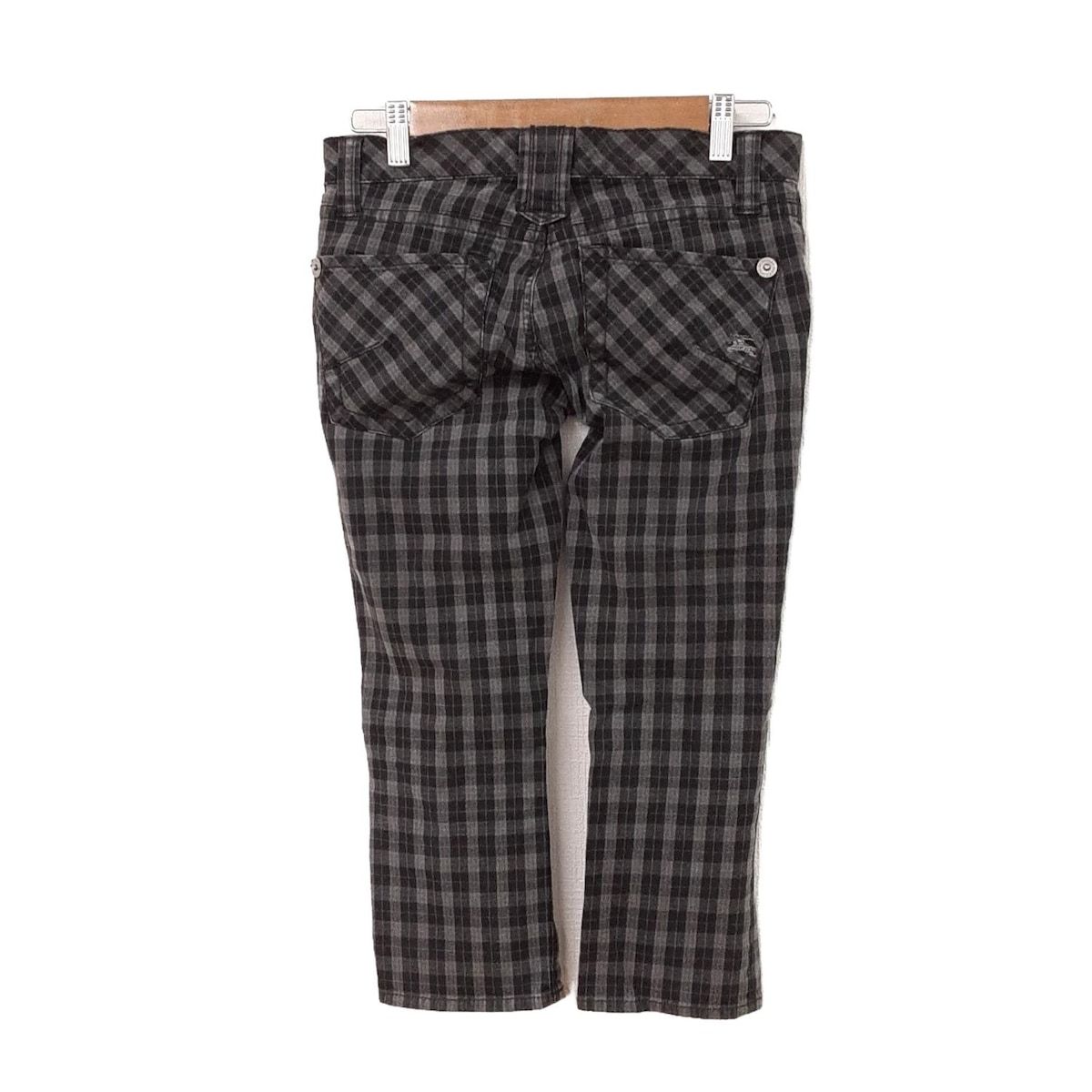 【新品】BURBERRY BLUE LABEL メガチェック パンツ　36 新品】BURBERRY BLUE LABEL メガチェック パンツ36