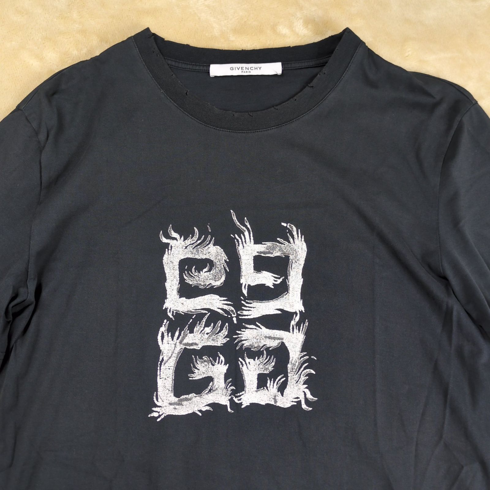 希少】GIVENCHY GGロゴプリント ダメージ加工Tシャツ M - メルカリ 