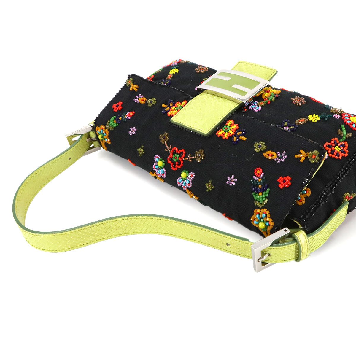 FENDI バゲット　ビーズ　刺繍 FENDI - 超美品 FENDI フェンディ マンマバケット ビーズ 刺繍