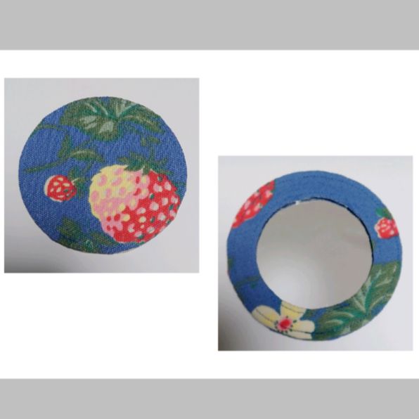 コンパクトミラー キャス・キッドソン 【ハンドメイド】 - メルカリ