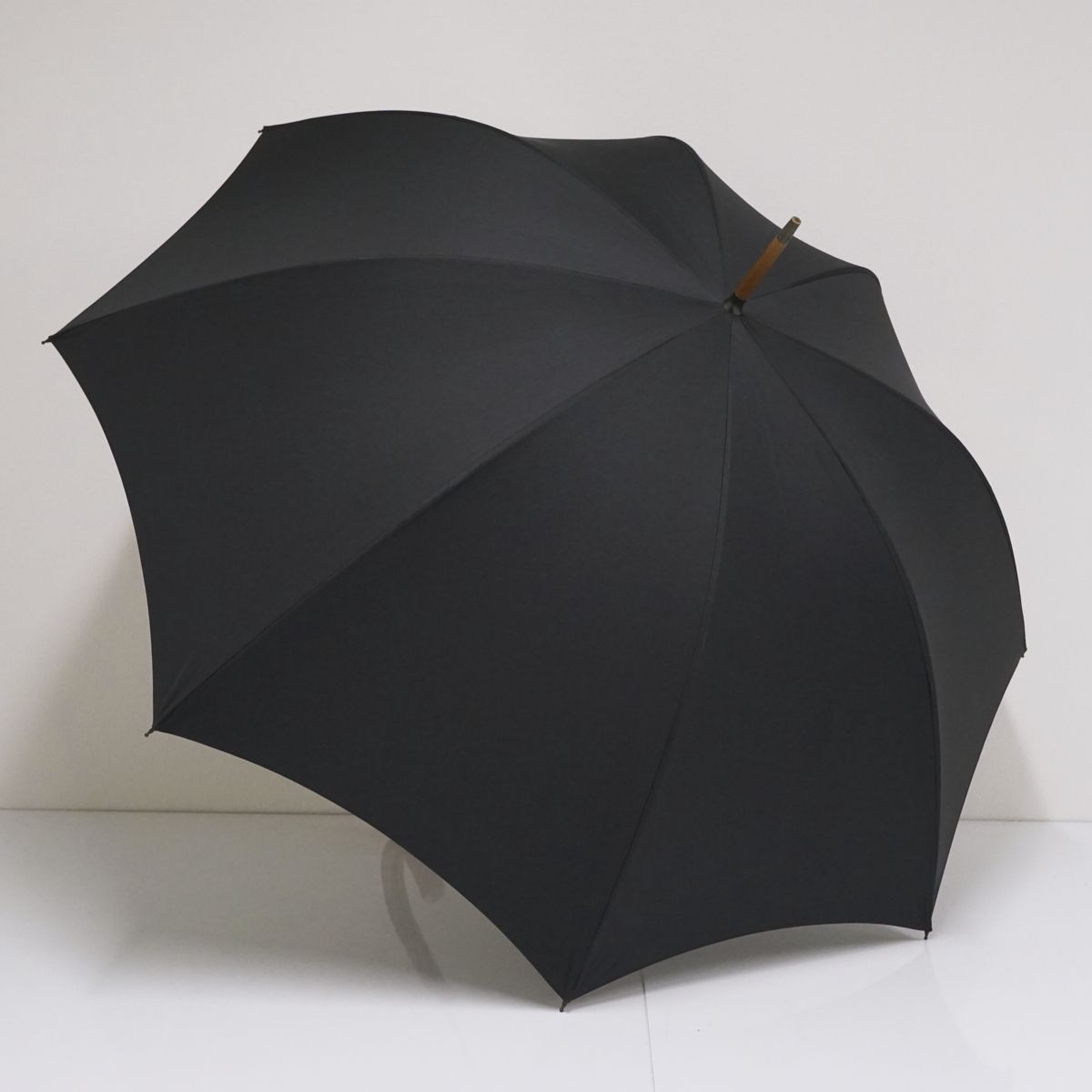 紳士傘 FOX UMBRELLA フォックスアンブレラ 傘 メンズ チェスナット 栗 無地 黒 ブラック 64cm S1369