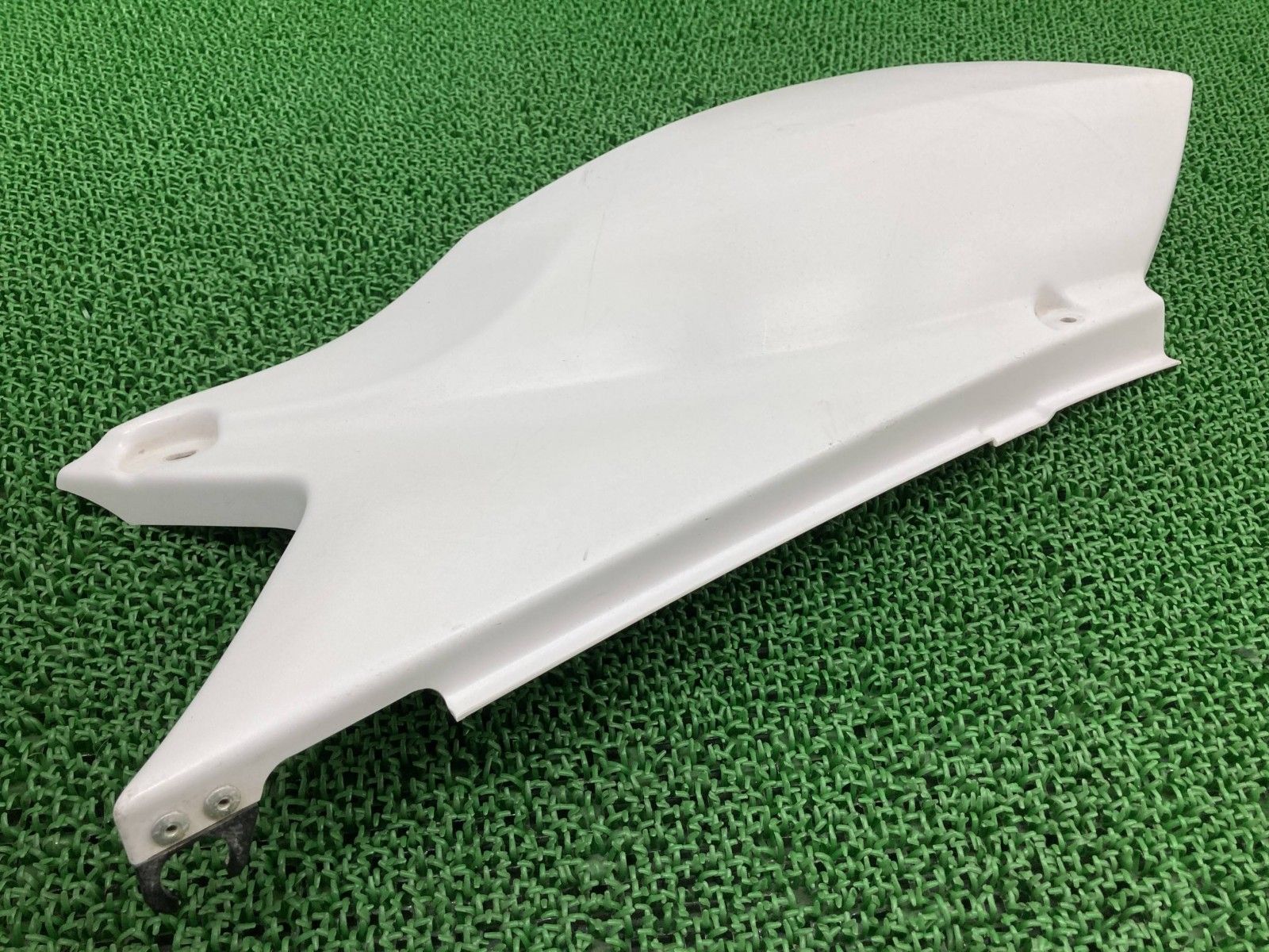 WR250R サイドカバー