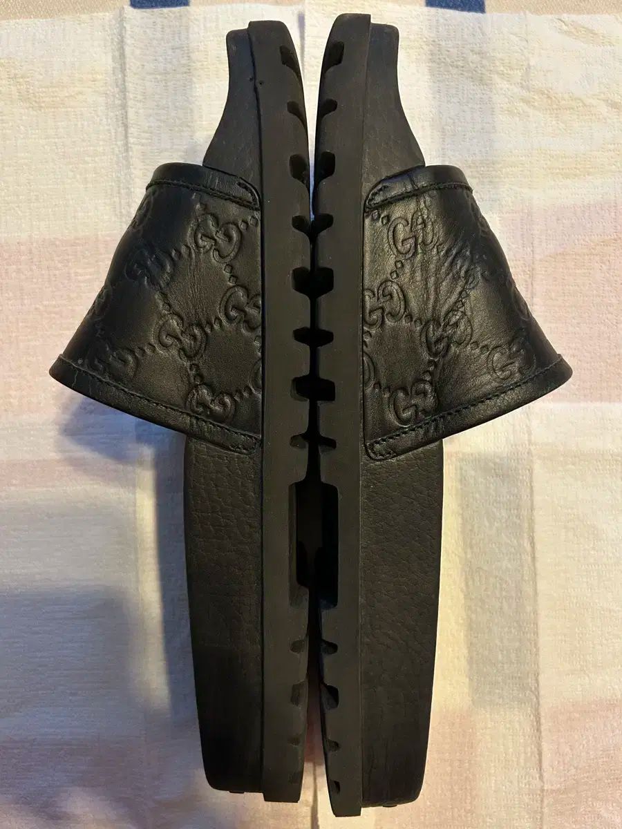 GUCCI グッチ メンズ 黒 スリッパ サイズ 9 280