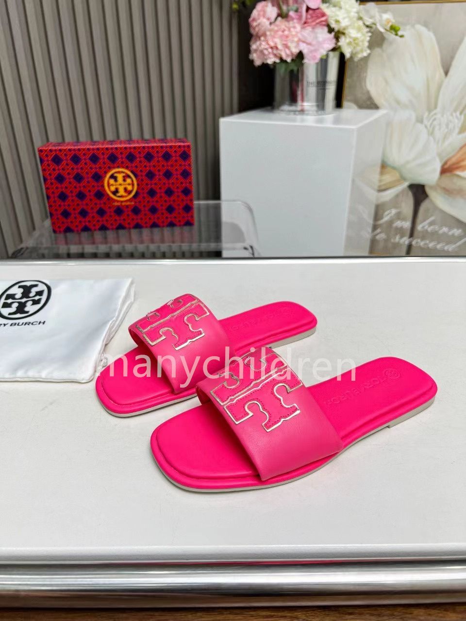 新品 トリーバーチ TORY BURCH   ダブルTスポーツスライド レディースサンダル レッド