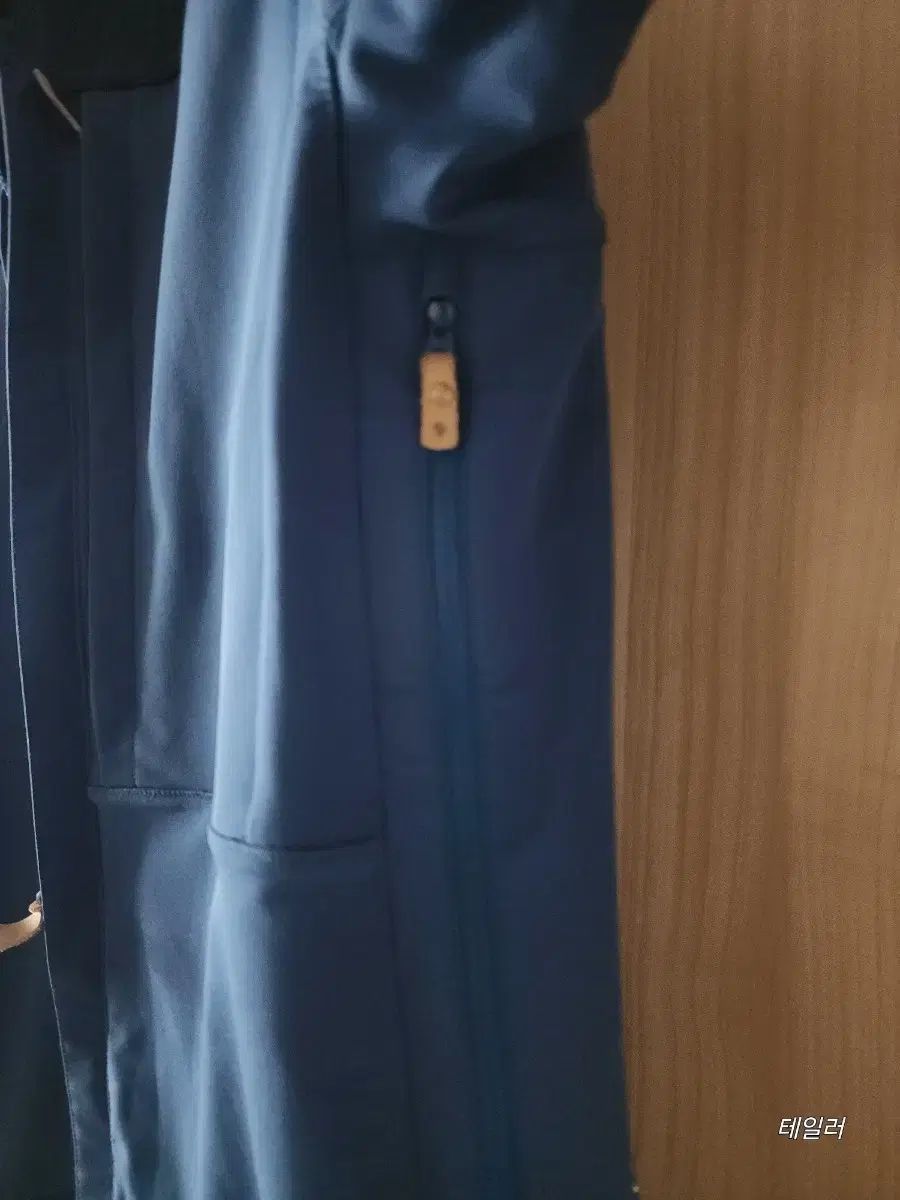 フェールラーベン キャップツアリング ソフトシェル ほぼ