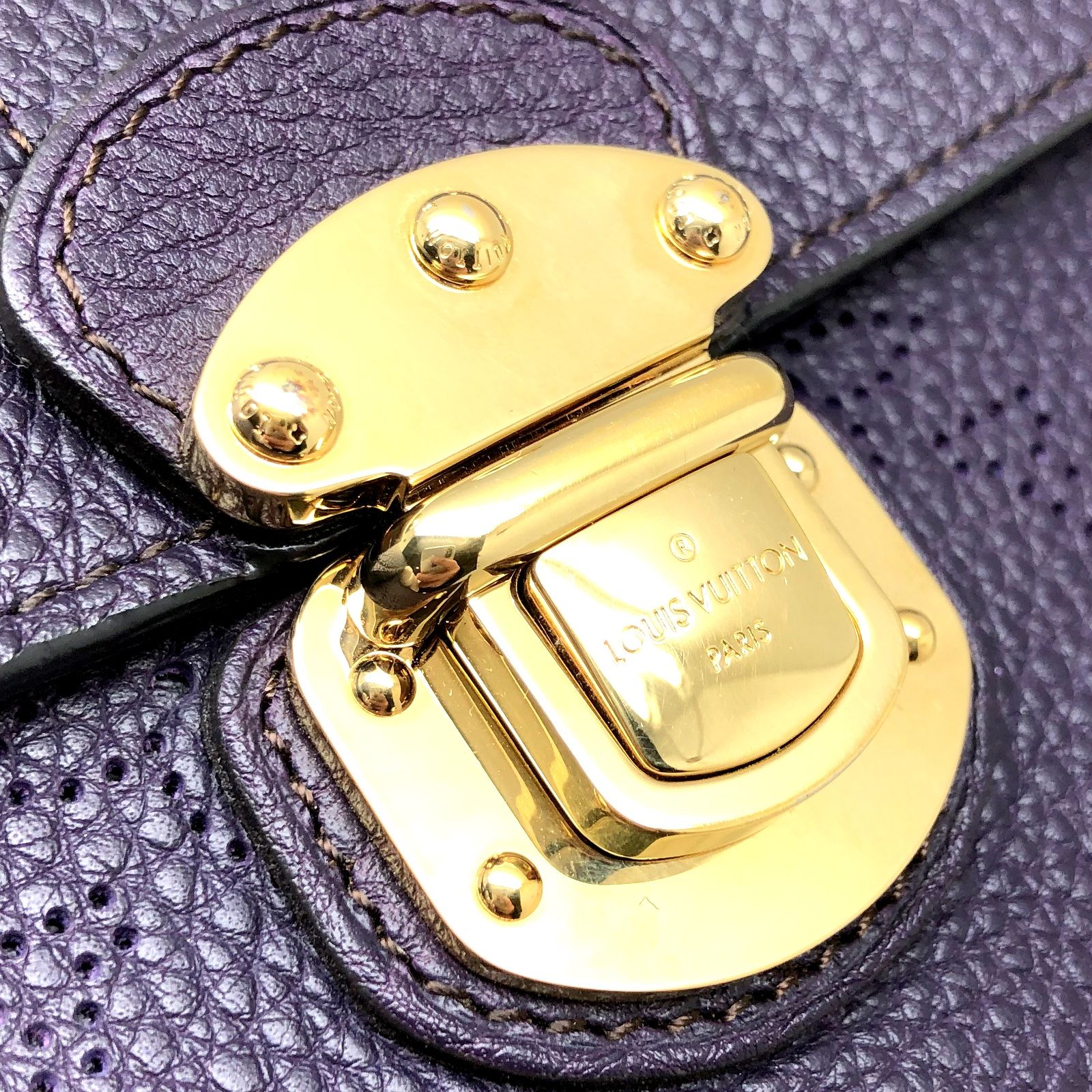 ヴィトン正規品・ポルトフォイユ マヒナ LOUIS VUITTON モノグラムマヒナ ポルトフォイユイリス M58095