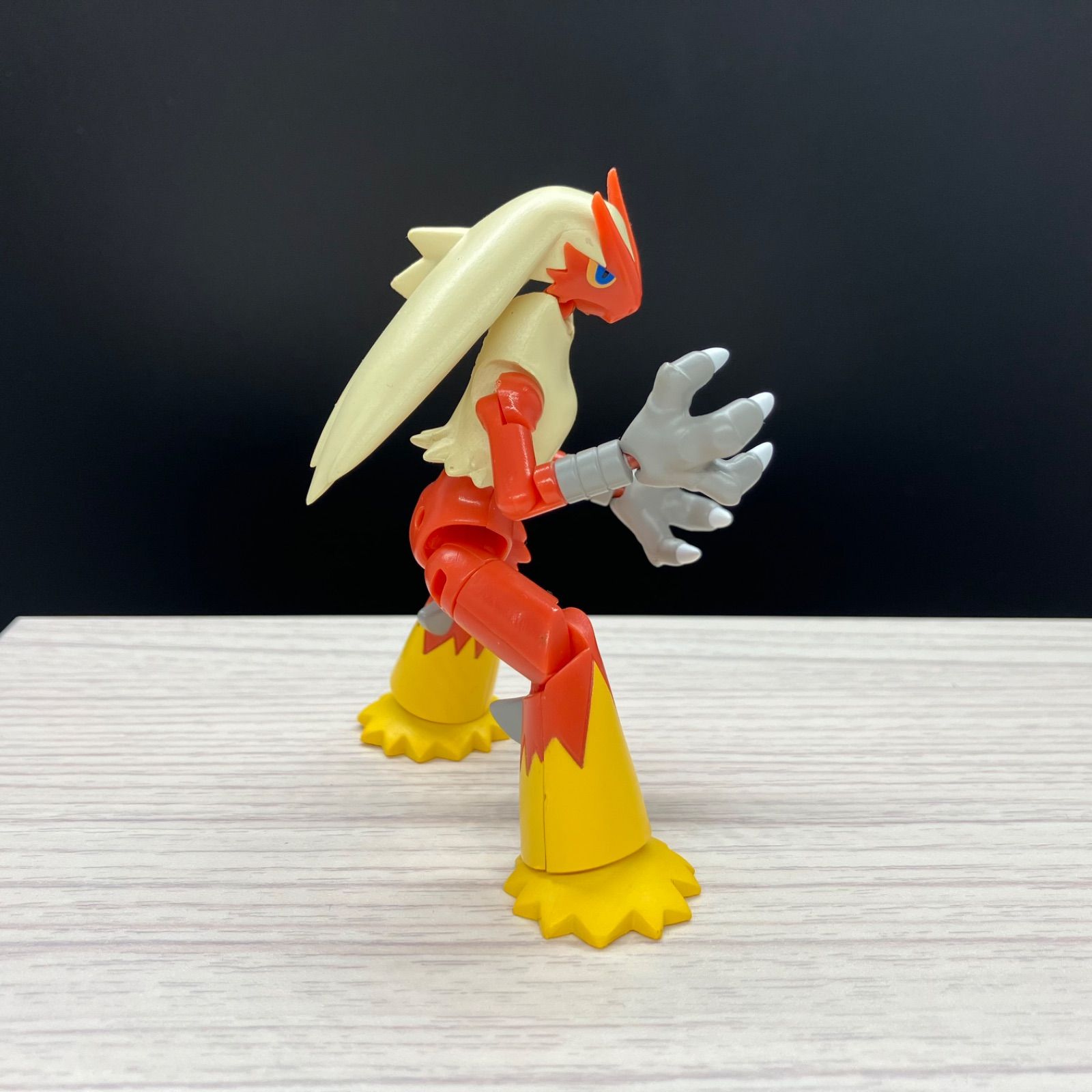 shodo 掌動 バシャーモ 【⑥ ポケモン フィギュア】 - メルカリ
