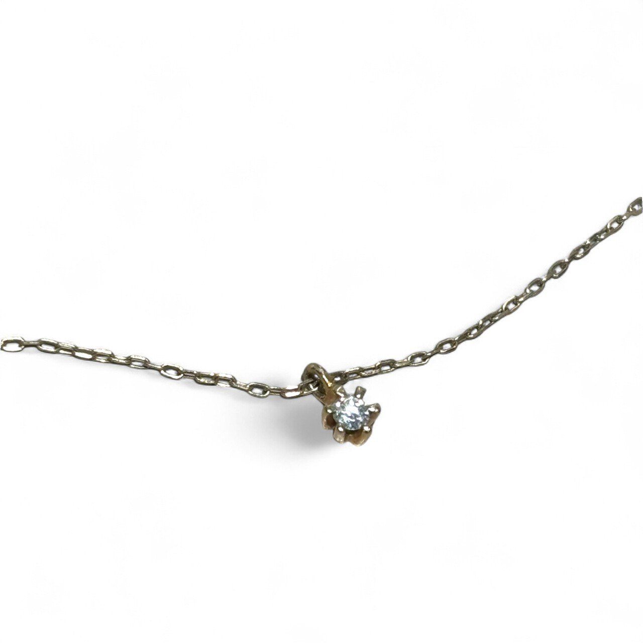 Lilas (リラ) K10 一粒スモールダイヤネックレス・シャイン