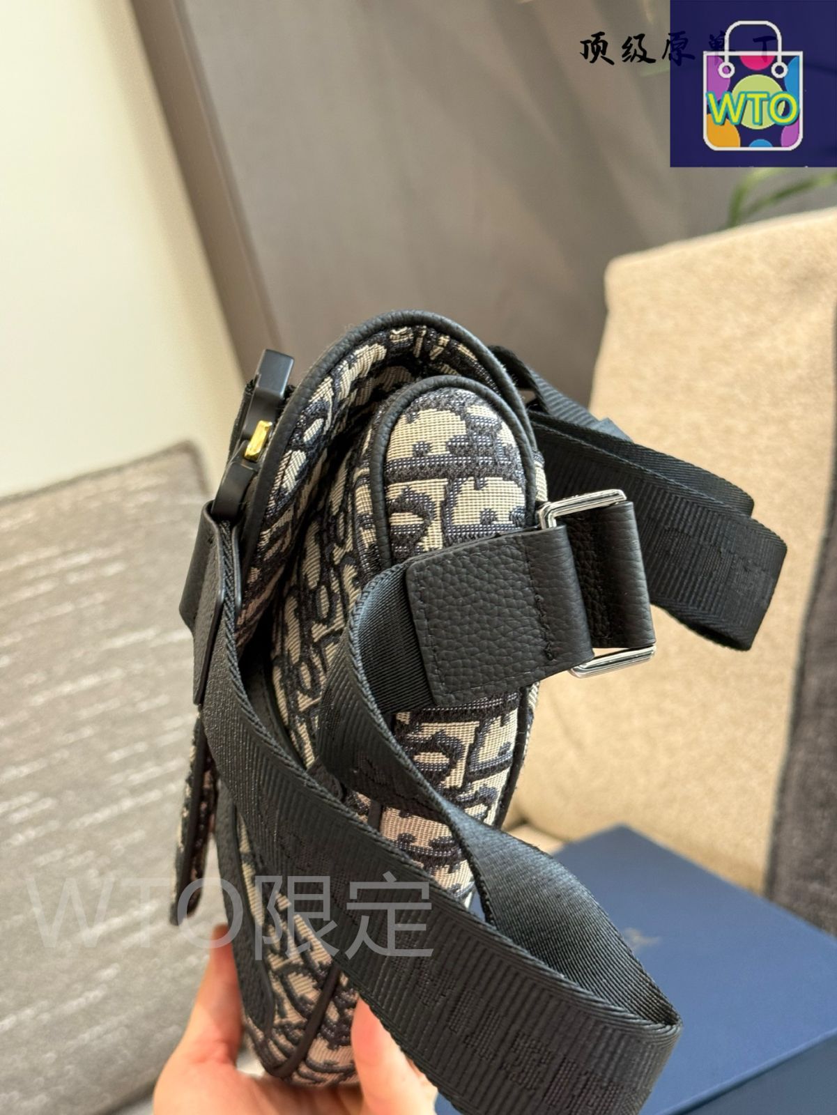 今日 Dior Men s Collection ディオール メンズ 20cm DECORATOM_COM_BR