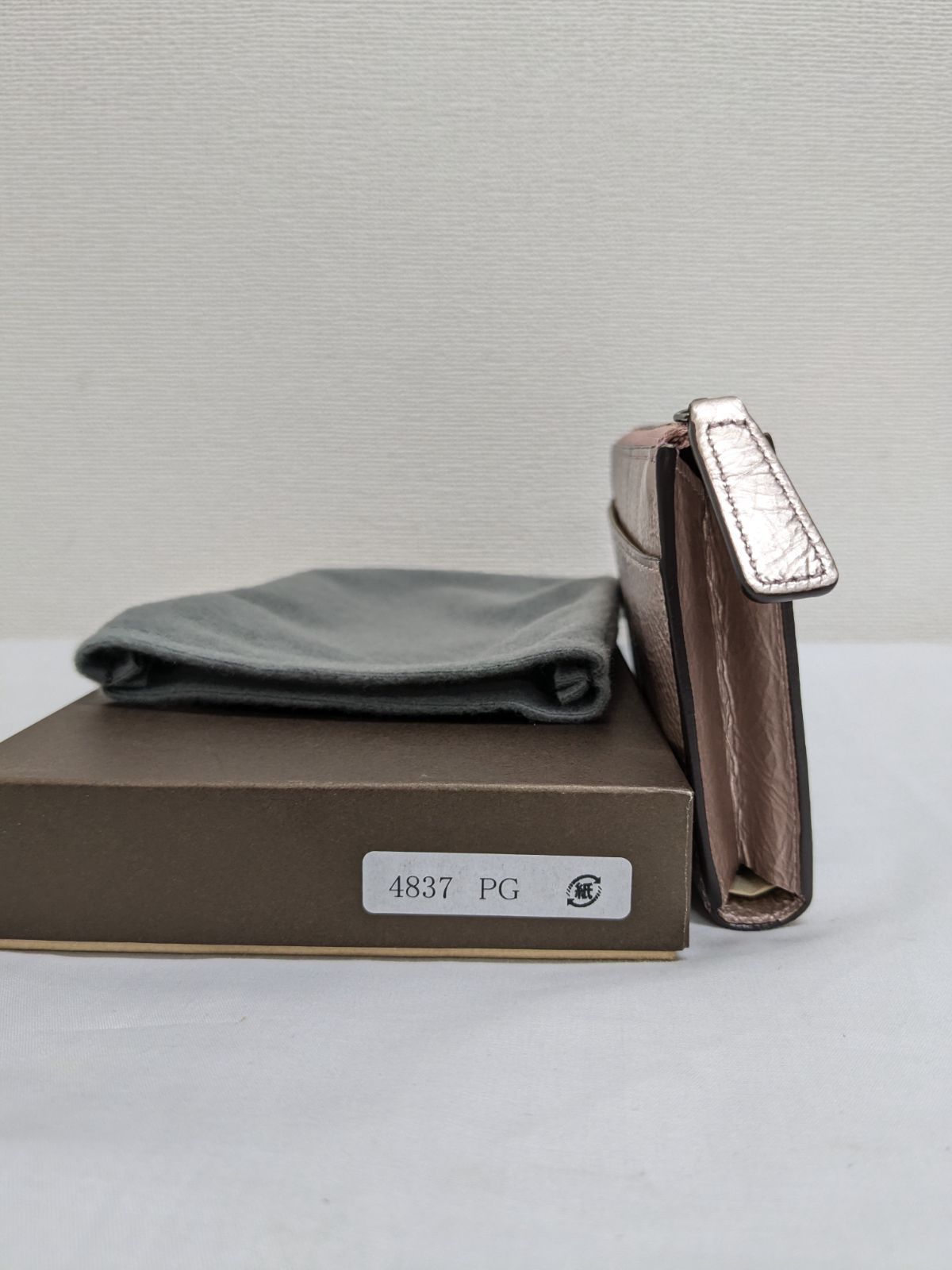 新品】PELLE BORSA Bark Goods ペレボルサ バークグッズ L字ファスナー