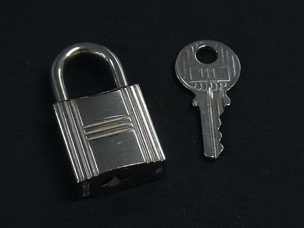 □美品□ HERMES エルメス カデナ 南京錠 パドロック 111 鍵