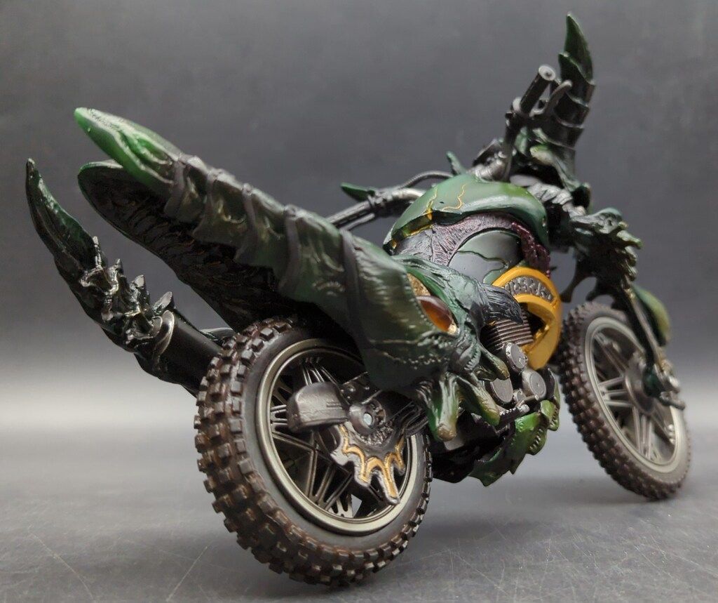 S.I.C. ギルスレイダー & ダークホッパー 未開封】S.I.C. ギルスレイダー&ダークホッパー S.I.C. ギルスレイダー