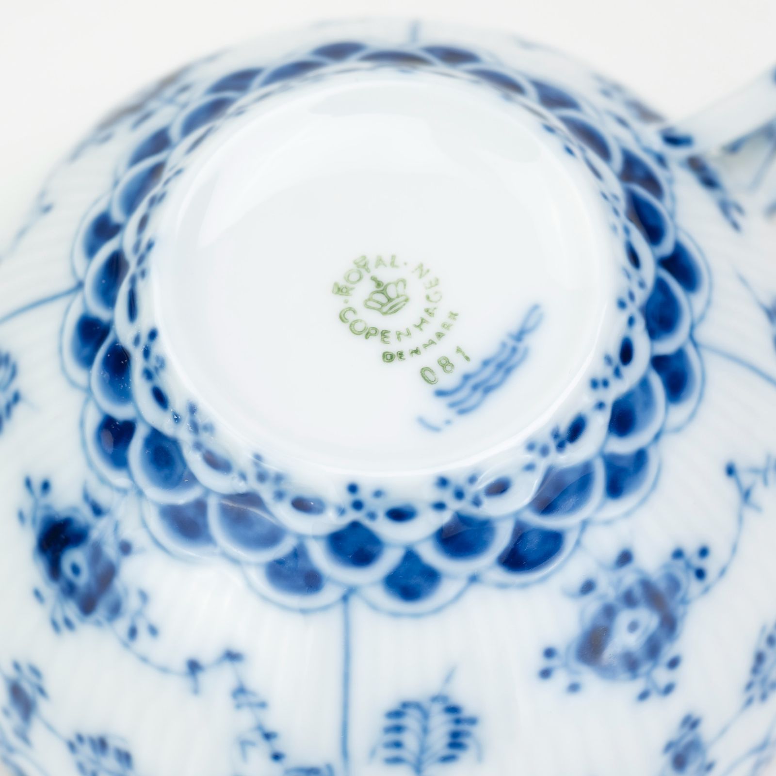 ロイヤルコペンハーゲン　ブルーフルテッド ロイヤルコペンハーゲン（Royal Copenhagen） ブルー