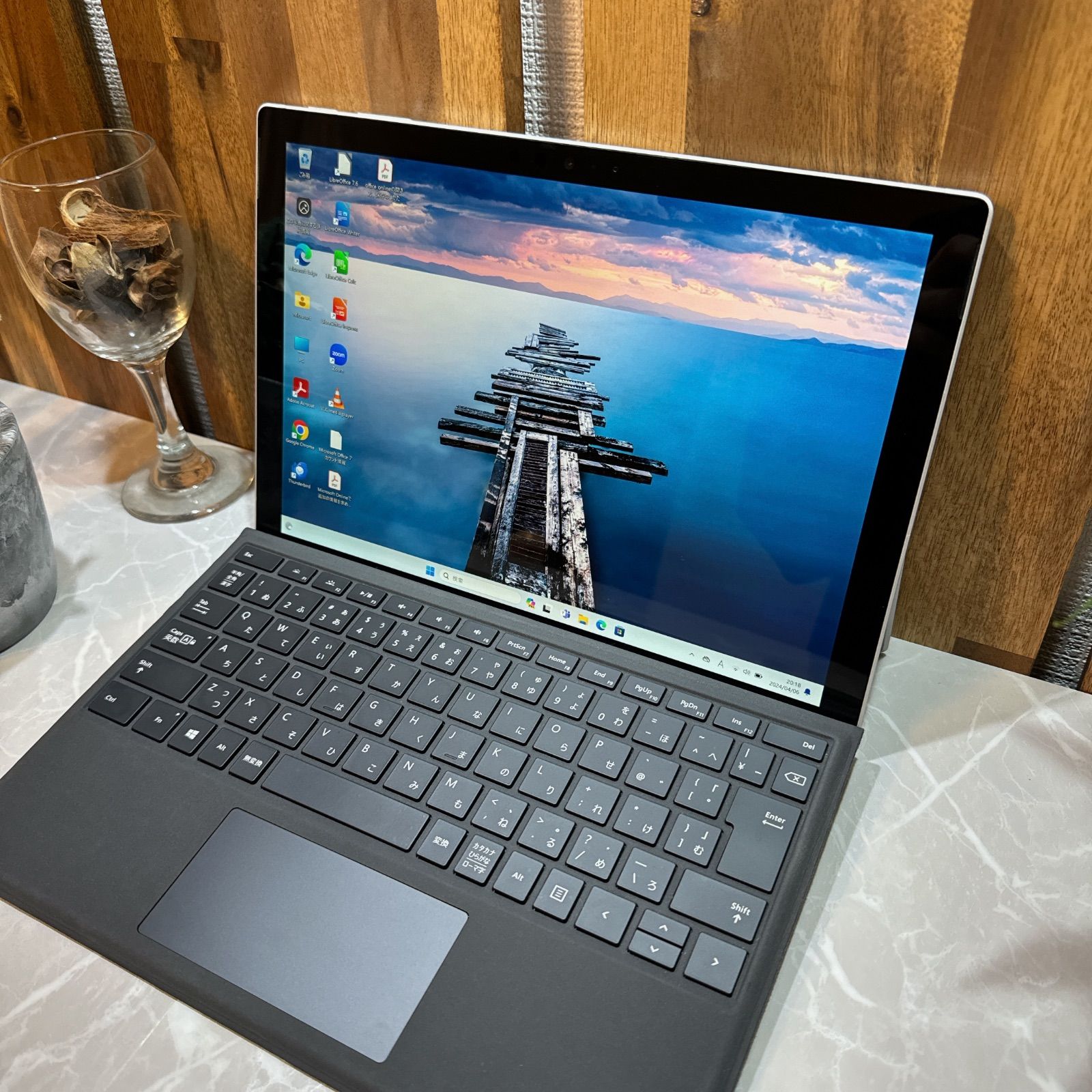 【専用】Surface Pro 5☘️i5第7世代☘️メモ4GB/SSD128GBノートパソコン