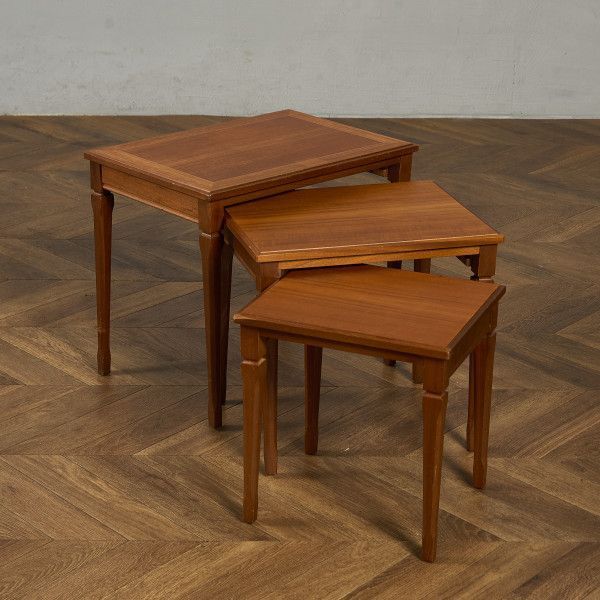 アンティークネストテーブル – 英国アンティーク家具専門店 神戸