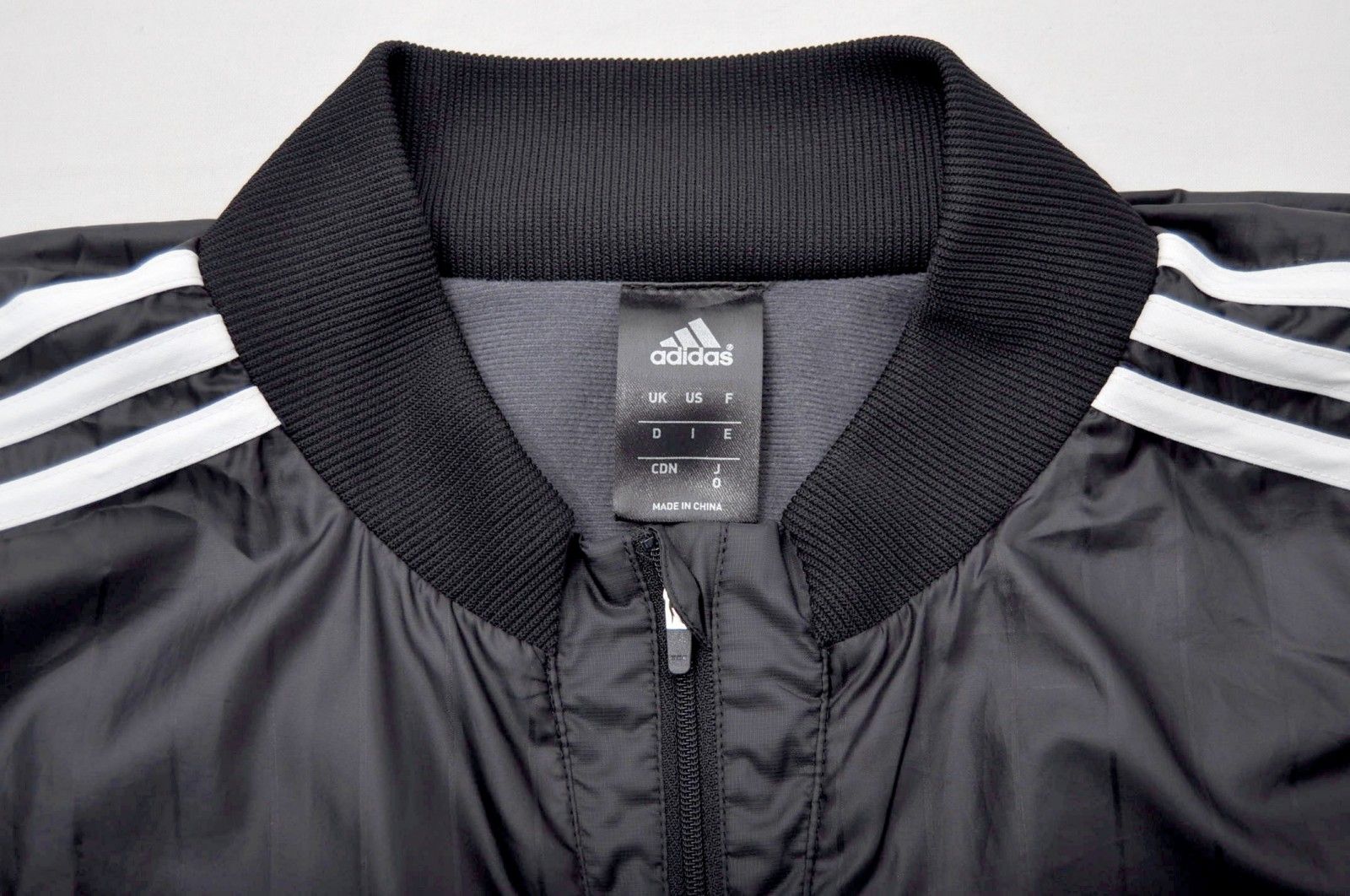 中古 メンズ アディダス adidas ジャケット O 黒 ブラック プル