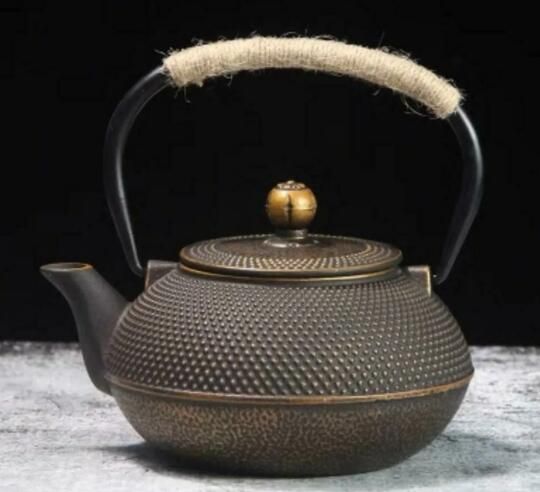 大人気 南部鉄器 鉄瓶 鉄器 急須 おしゃれ IH 対応 鉄やかん 鉄分補給 Amazon｜4色可選 南部鉄器 急須 鉄分摂取 鉄瓶 直火対応 IH対応