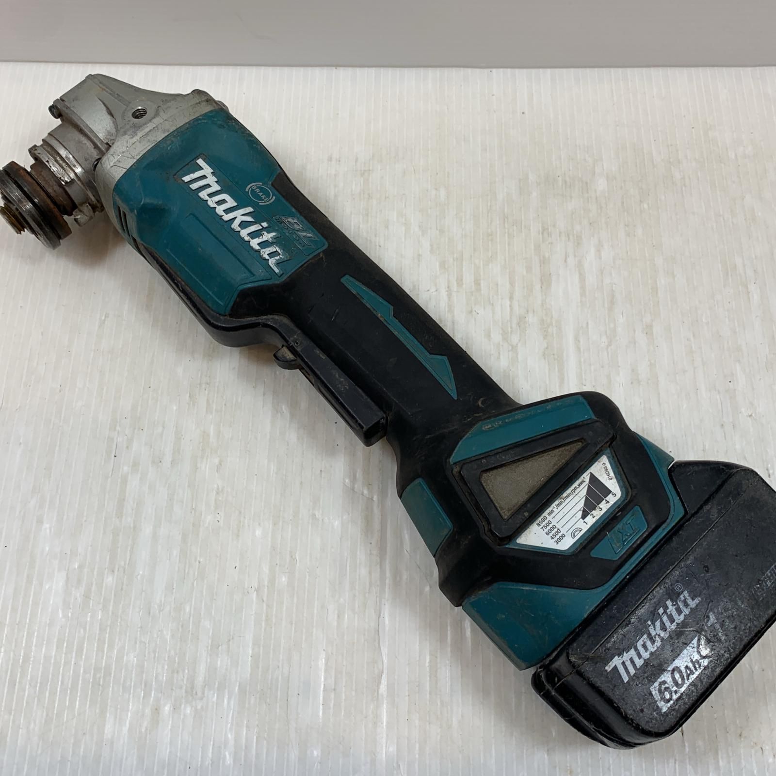 κκMAKITA マキタ 研磨工具 ディスクグラインダー 125mm 2131 サイドグリップ ホイールカバー GA518D