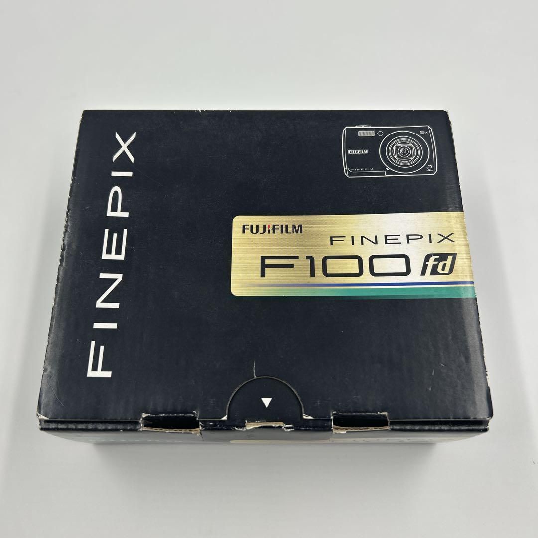 カメラ FUJIFILM/富士フイルム◇FINEPIX/F100FD/動作品/バッテリー付き