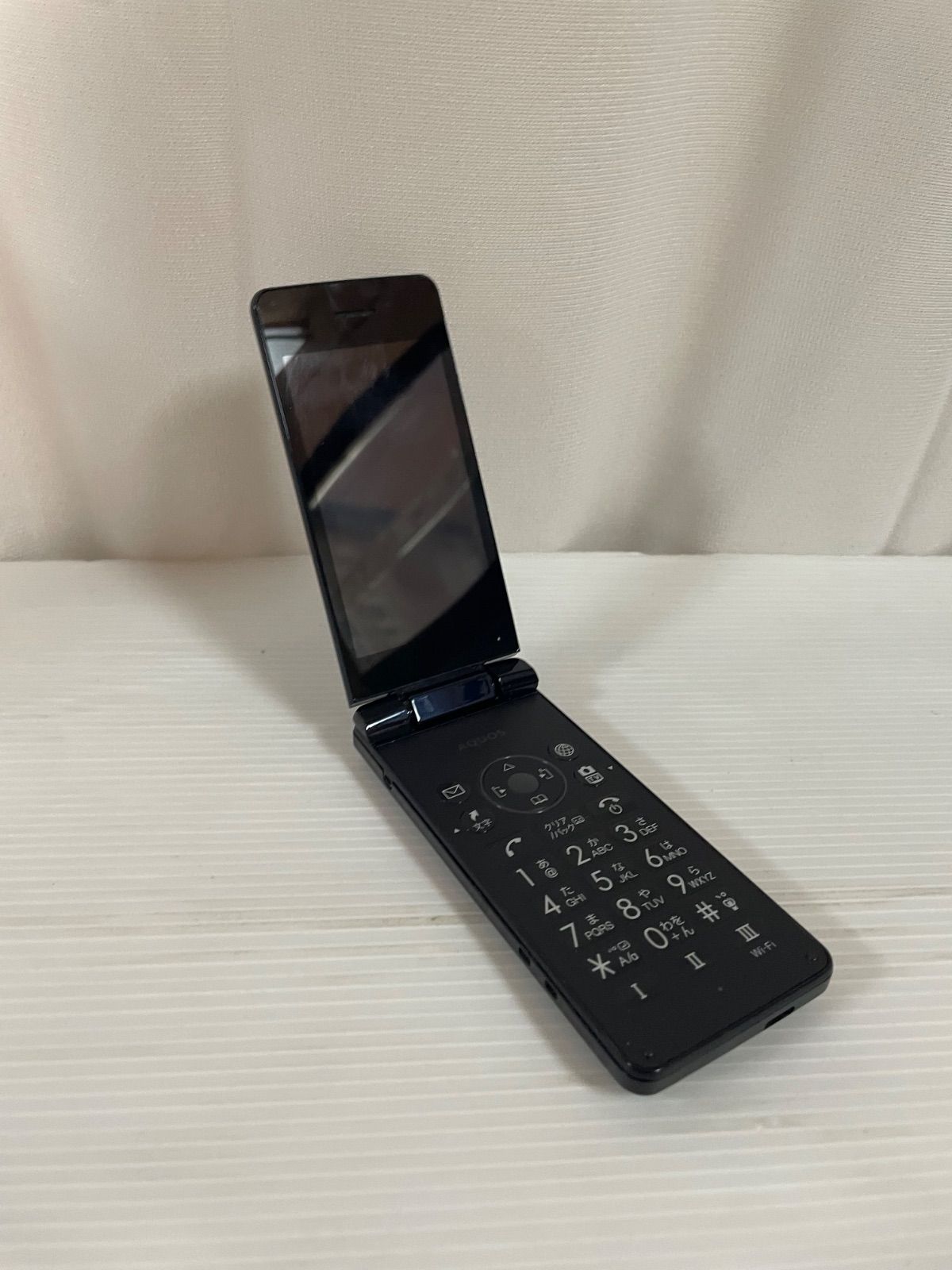 AQUOS ケータイ3 ブラック アクオスケータイ 型番:NP805SH 容量