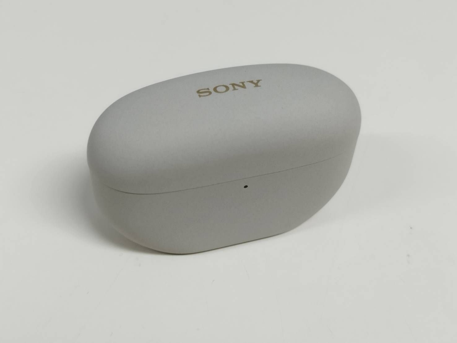 ♥に近い SONY WF-1000XM5|YY2963|プラチナシルバー|充電ケースのみ