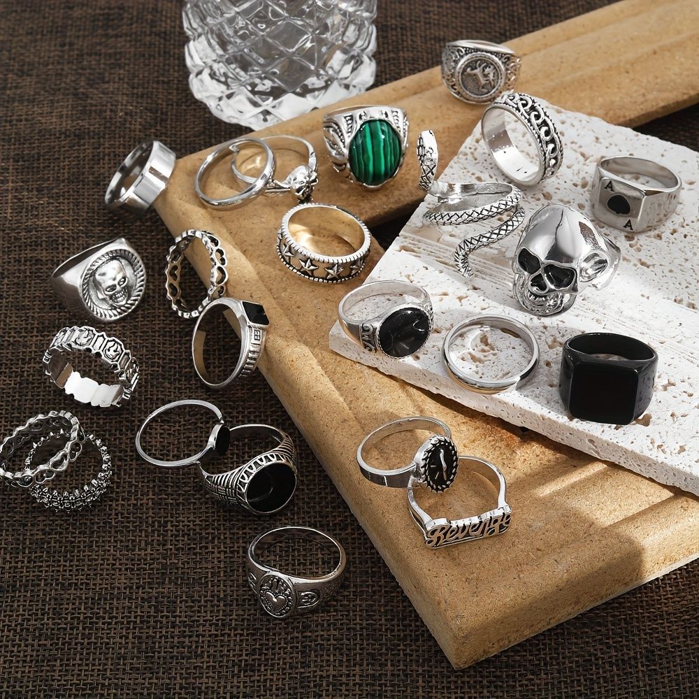 スカルデザイン シルバーリング ケース付き imgrc0081658879.jpg