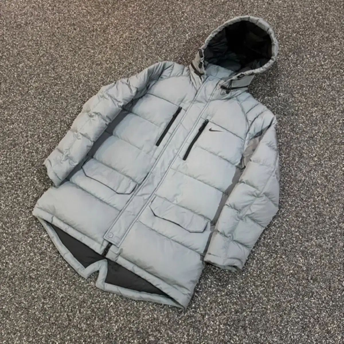 Nike(ナイキ） スウッシュ グレー ダックダウン ツーウェイ ダウンジャケット 5248