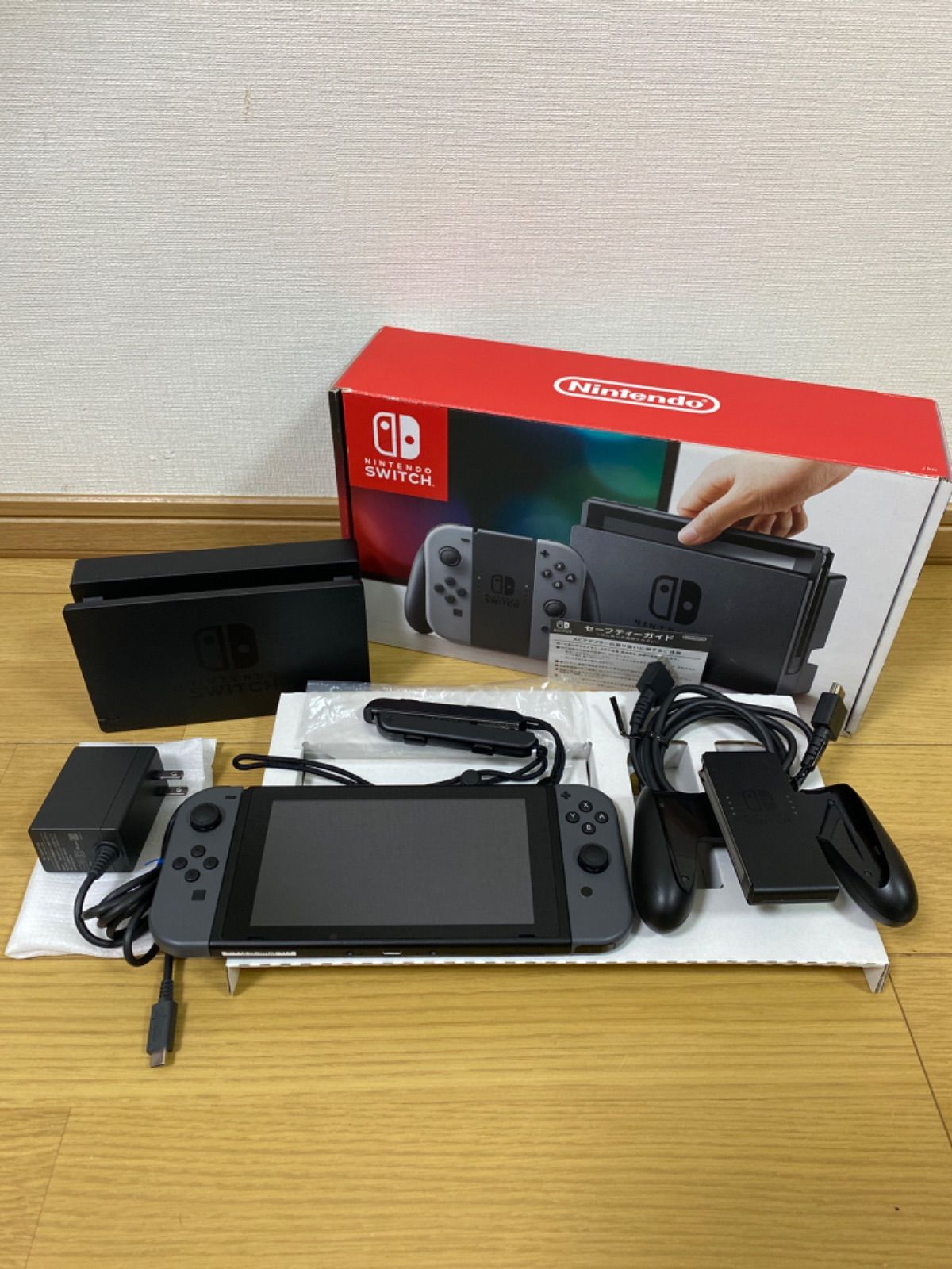 Nintendo Switch ニンテンドースイッチ本体　ネオン　旧型 　①