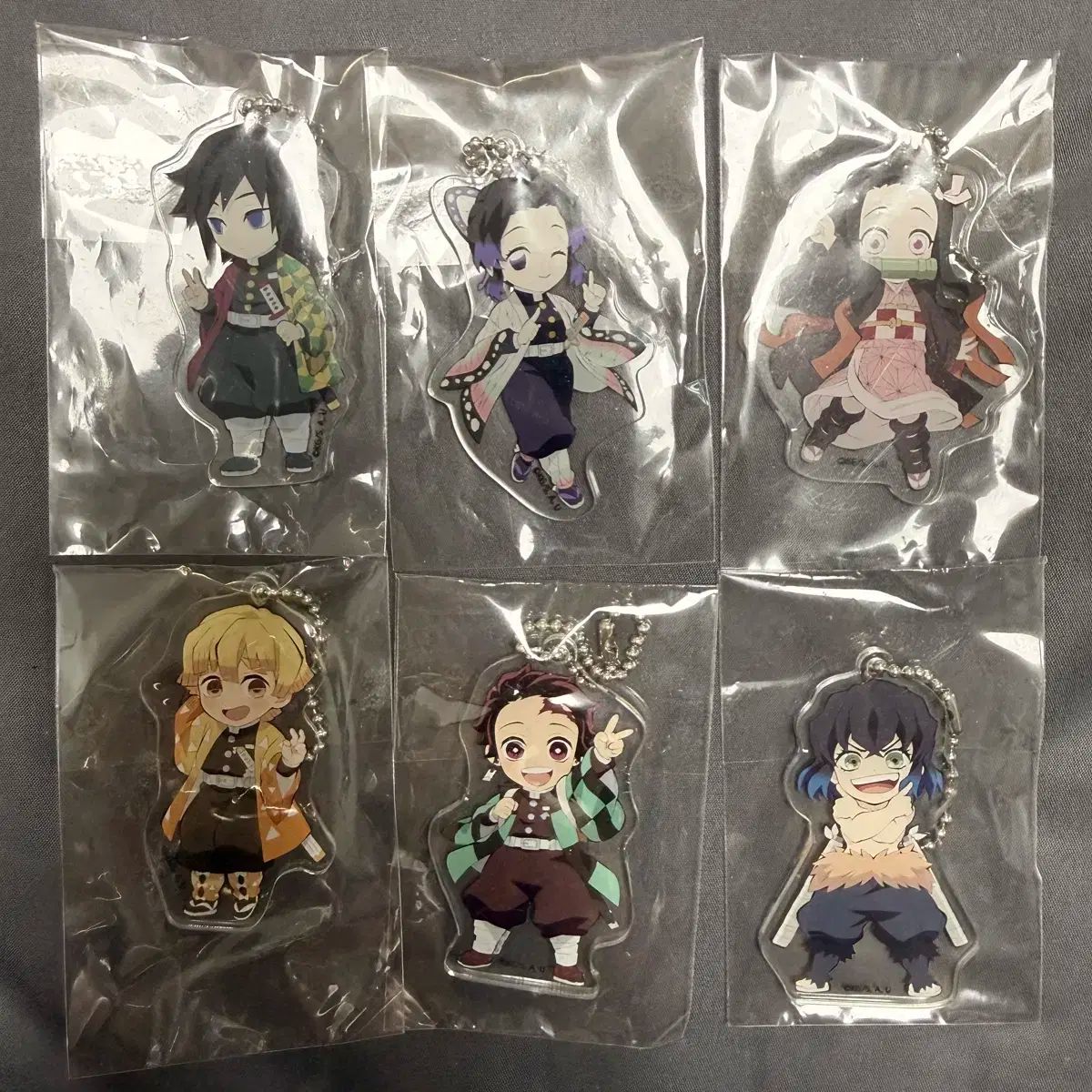 韓国2周年アクリルチャーム 義勇 鬼滅の刃 韓国 2周年 アクリルチャーム 冨岡 義勇 おまけ付き