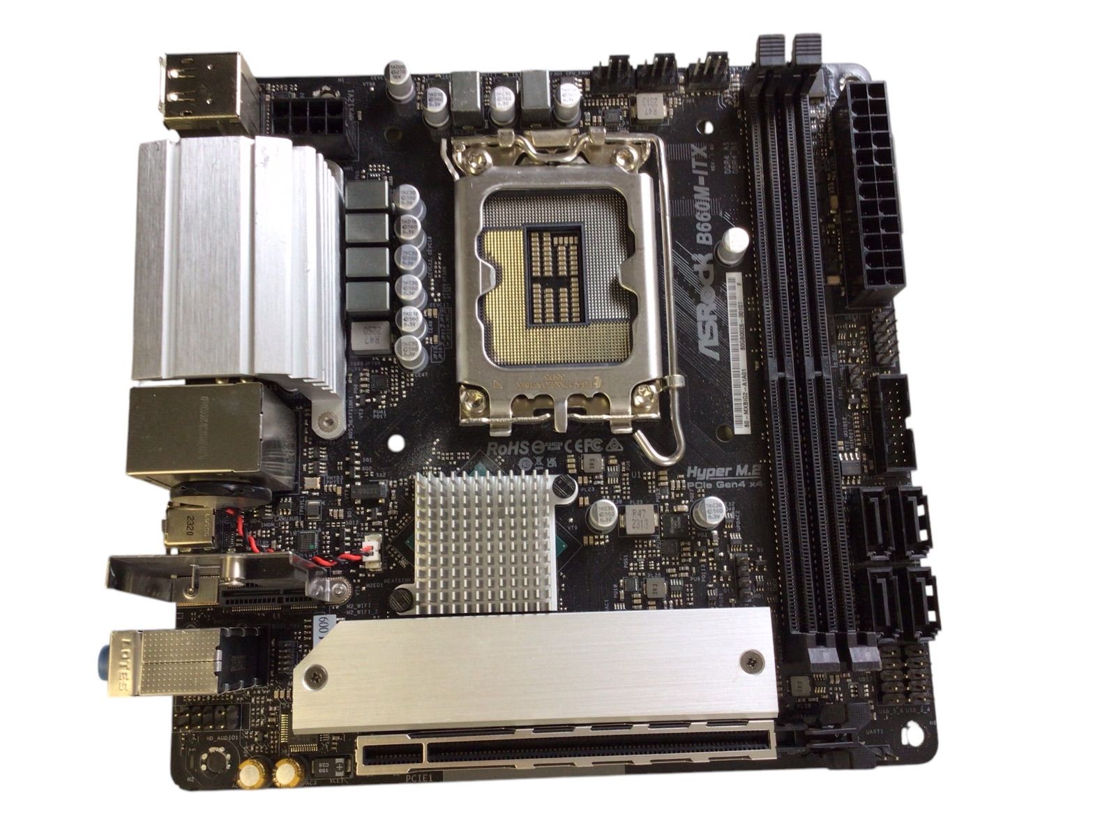 Amazon | ASRock マザーボード B660M-ITX/ac Intel B660