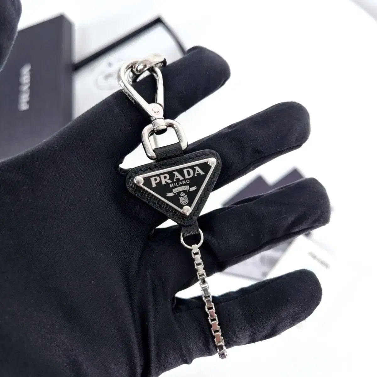 楽天市場】未使用品☆PRADA プラダ トライアングルロゴ
