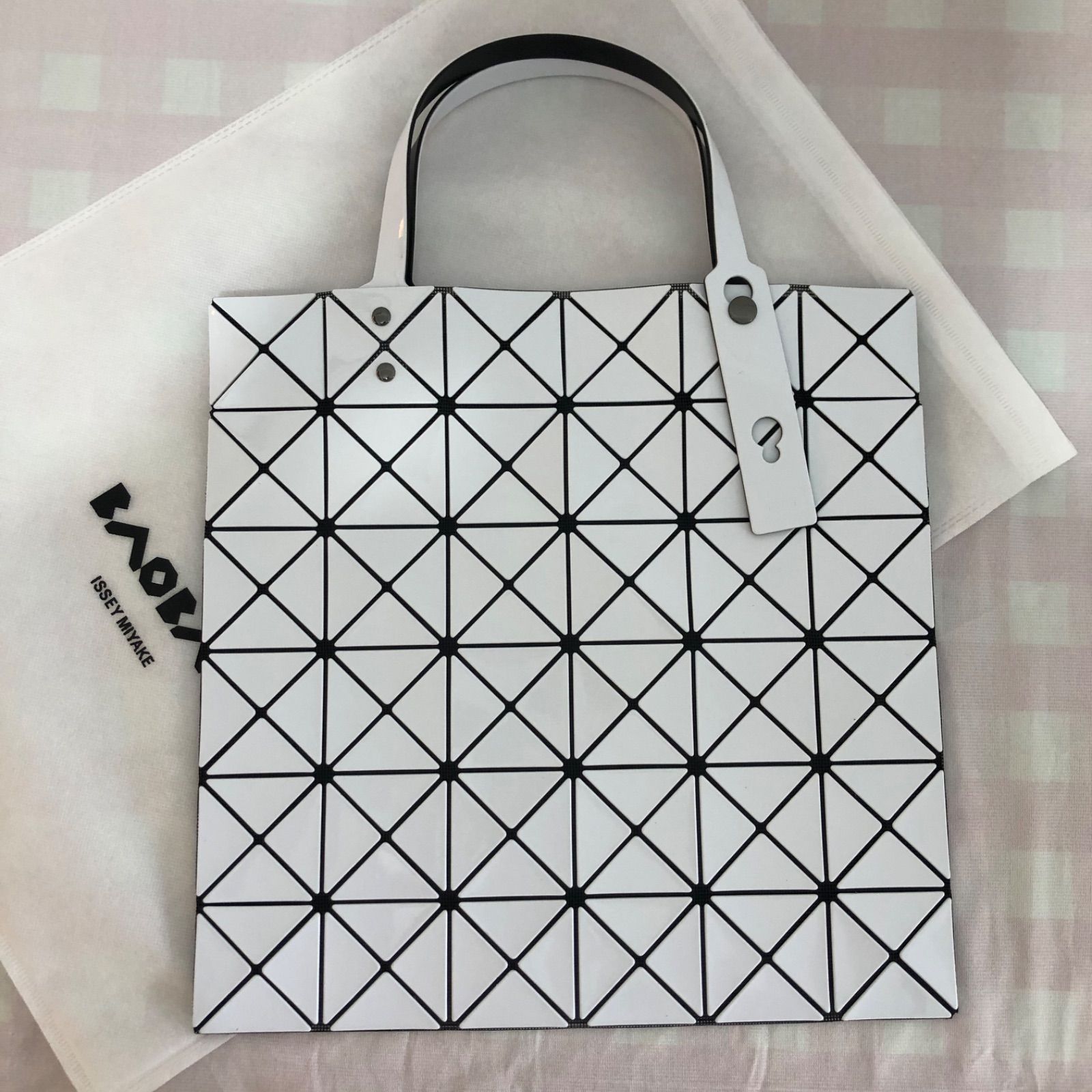 美品】BAO BAO ISSEY MIYAKE トートバッグ ホワイト バオバオイッセイ